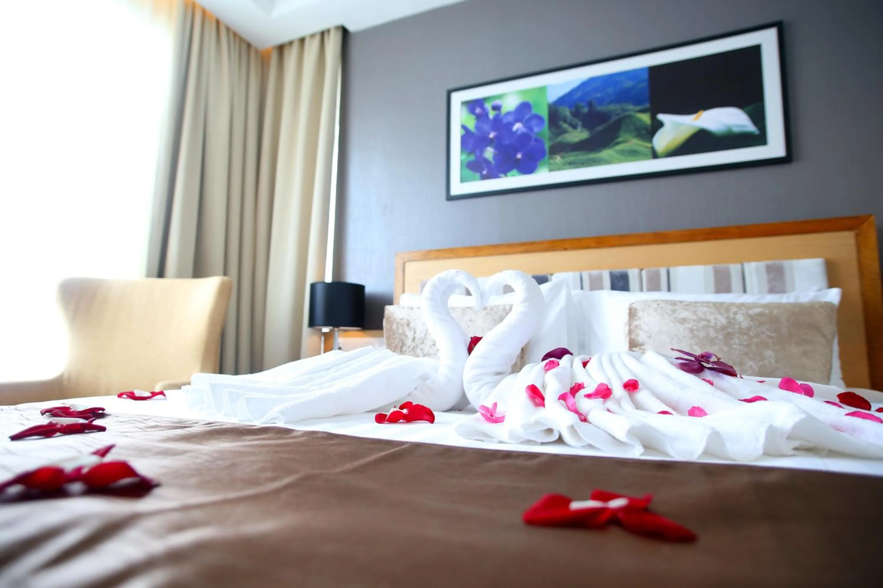 Bedroom, Bed in Tenera Hotel