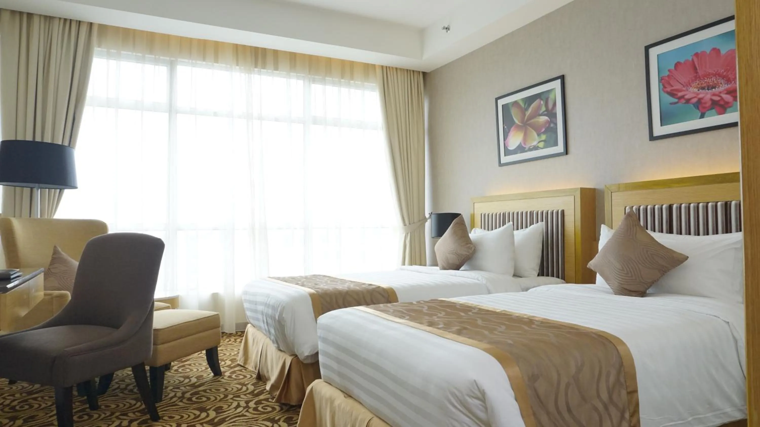 Bedroom, Bed in Tenera Hotel