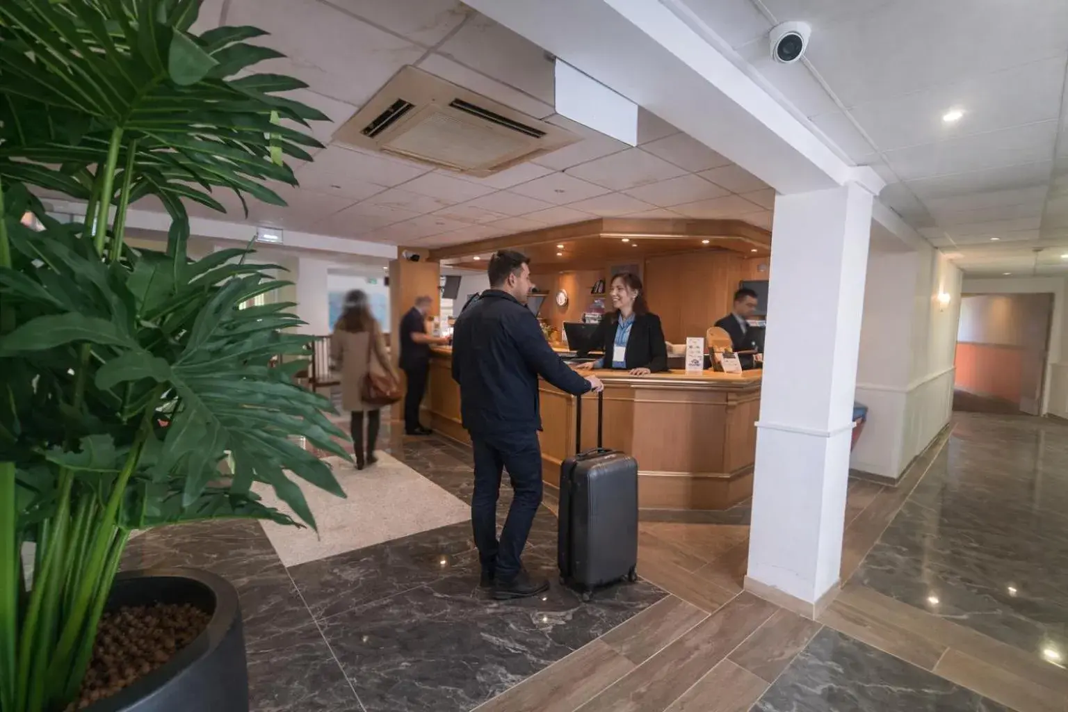 Lobby or reception in Geographotel Paris-Roissy CDG Airport Lobby or reception in Geographotel Paris-Roissy CDG Airport