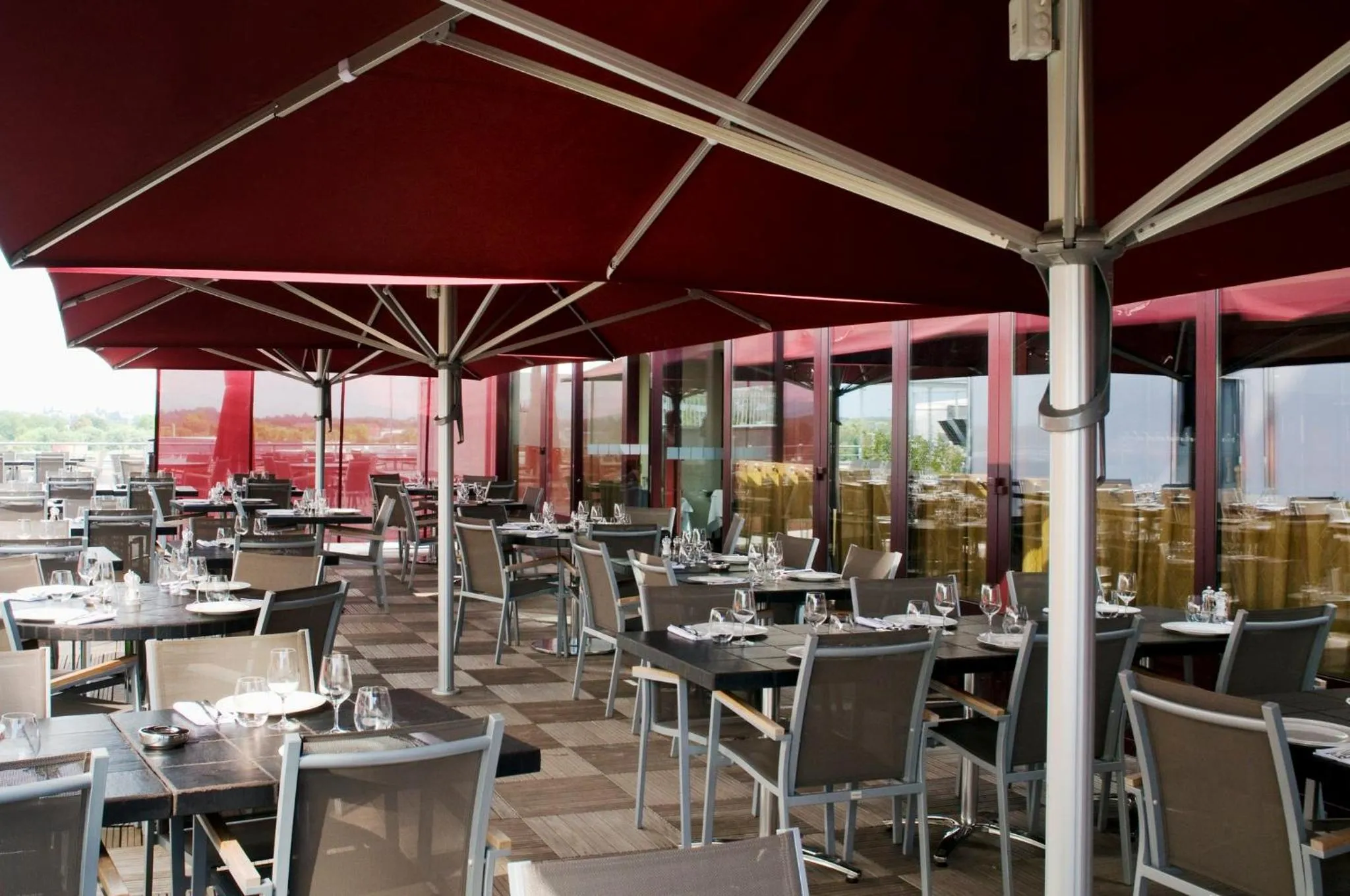 Restaurant/places to eat in Holiday Inn Mulhouse by IHG