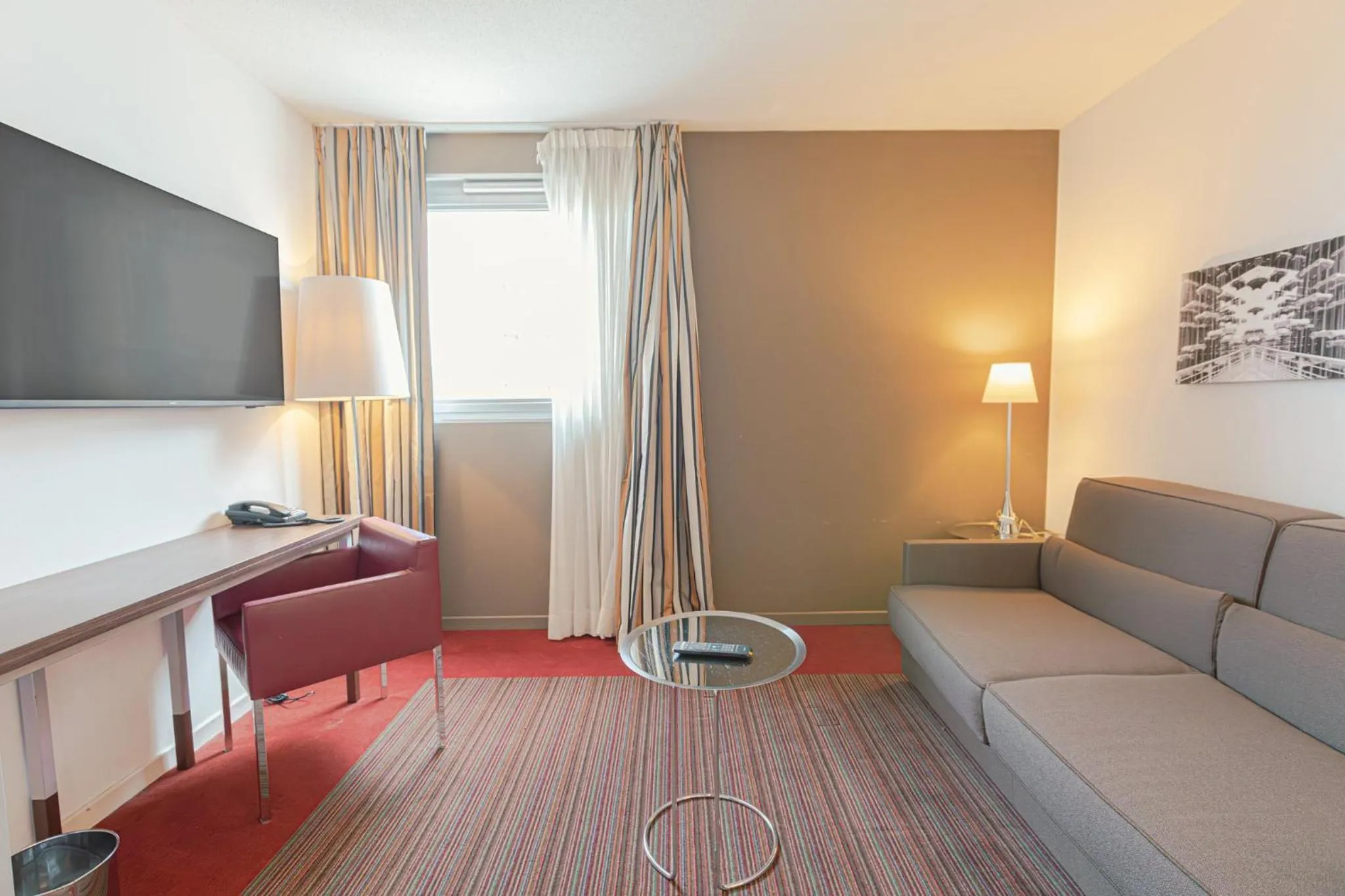 Photo of the whole room in Holiday Inn Mulhouse by IHG