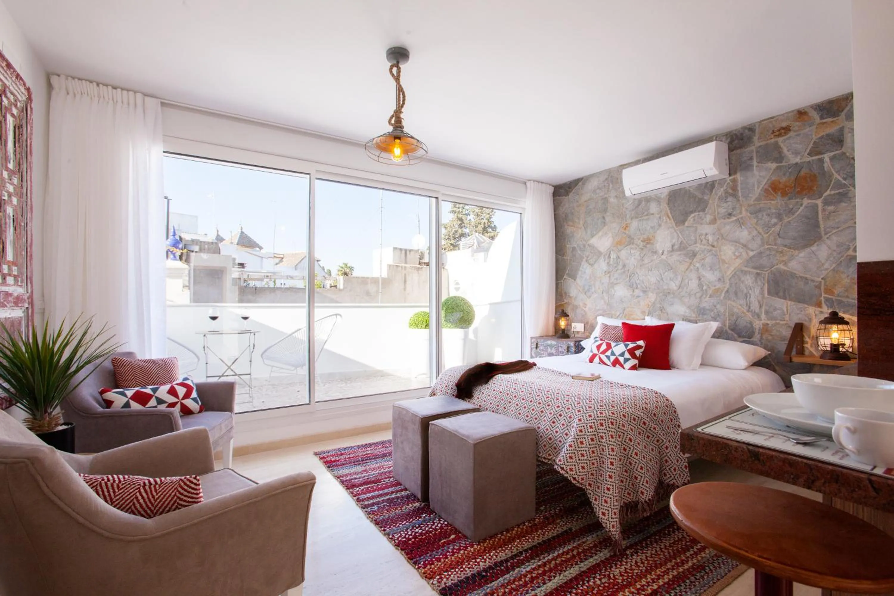 Decorative detail, Bed in Hostly Mariana