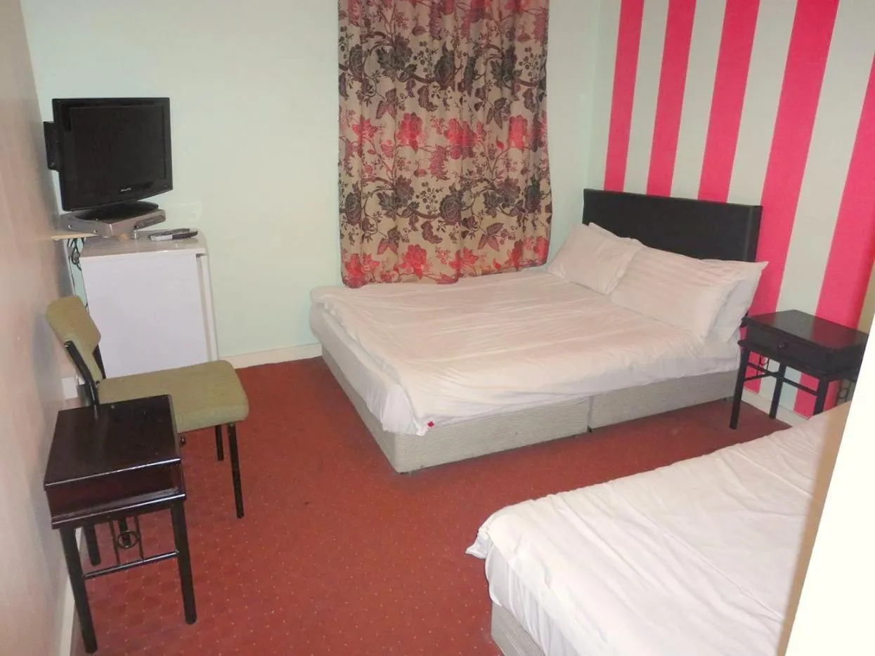 Bed in City View Hotel