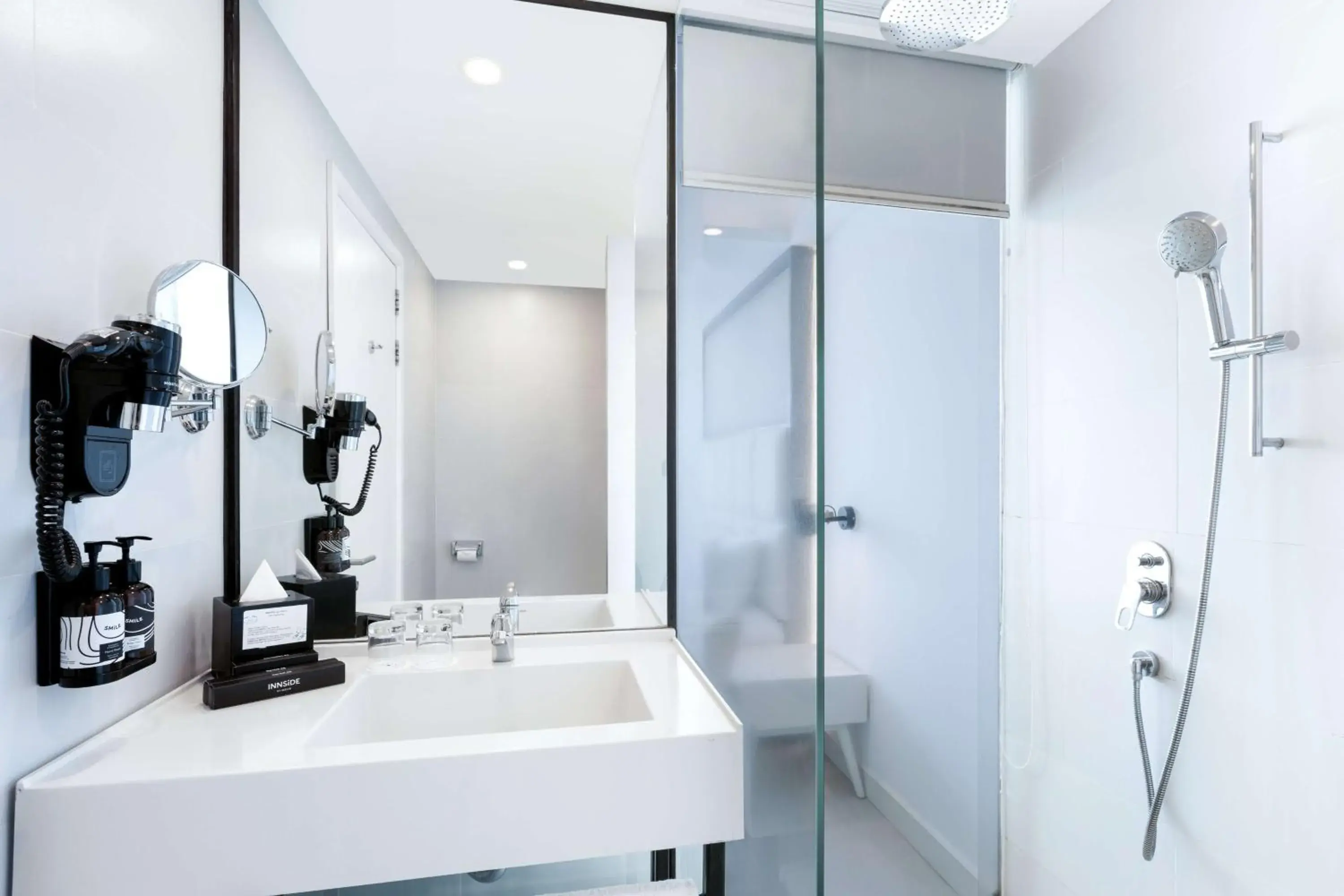 The INNSIDE Room in INNSiDE by Meliá Yogyakarta The INNSIDE Room in INNSiDE by Meliá Yogyakarta