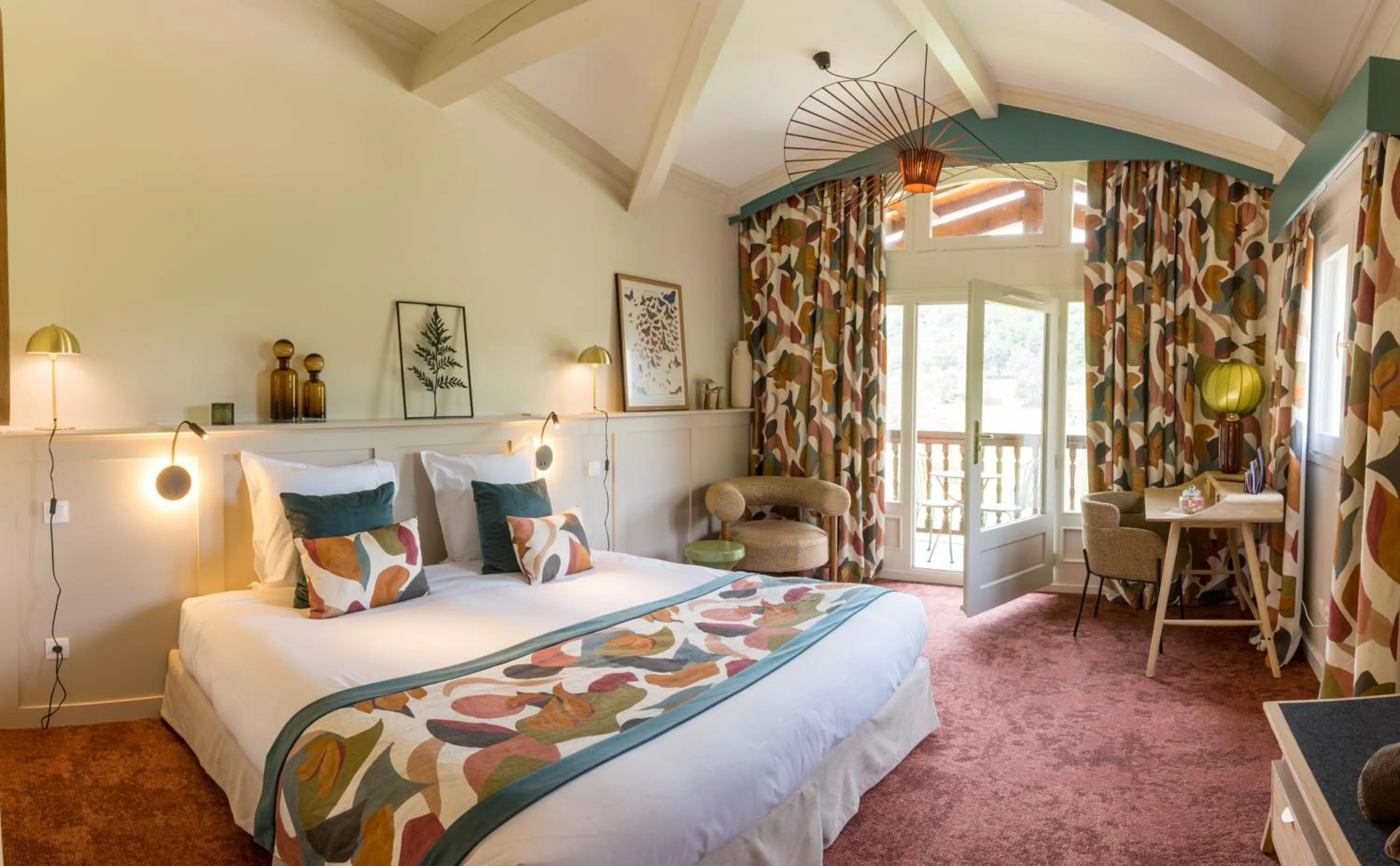 Photo of the whole room in Le Domaine de Falgos Golf & Spa