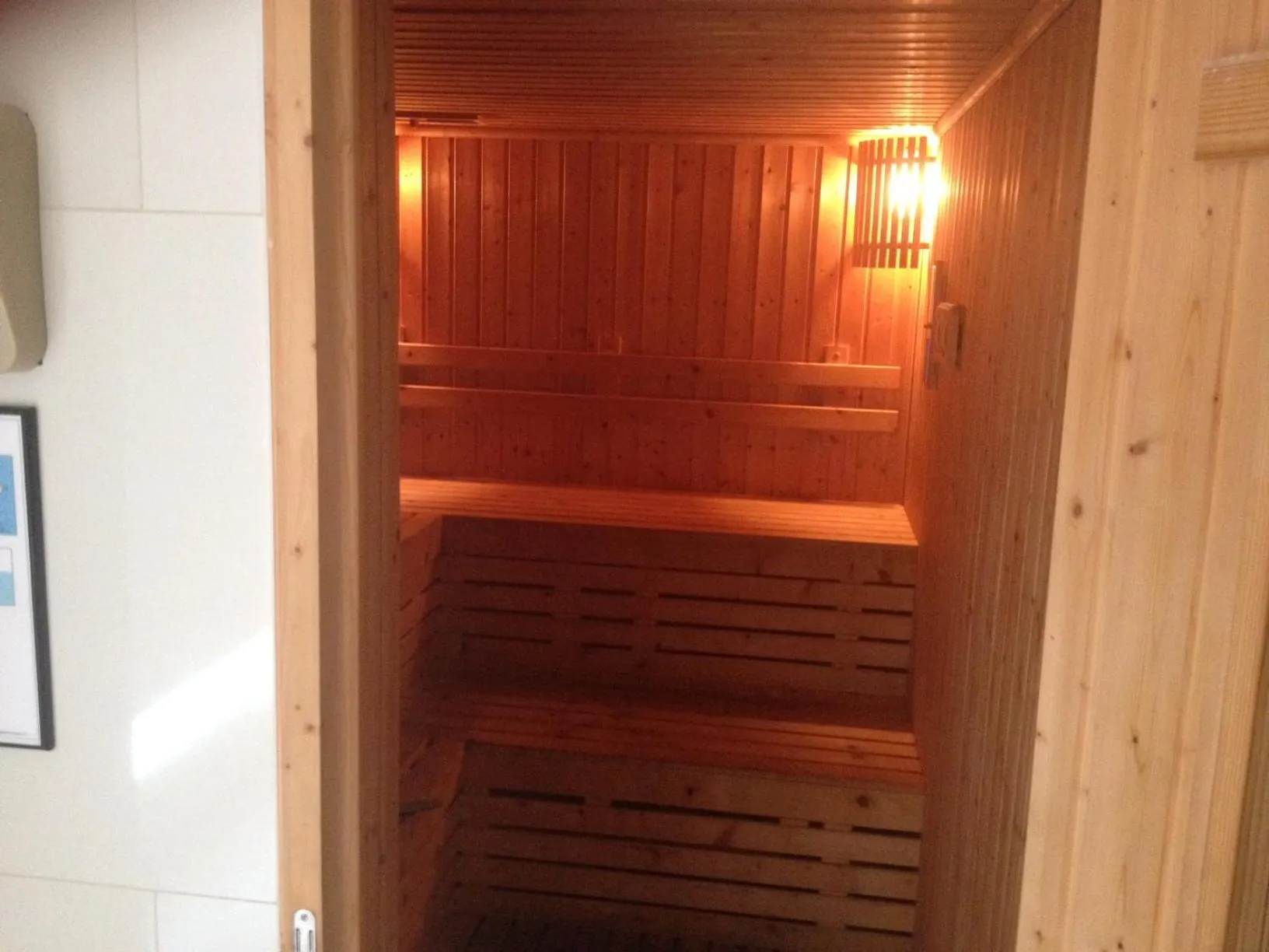 Sauna in Grande Caribbean Resort 17th floor by Bell-Turner
