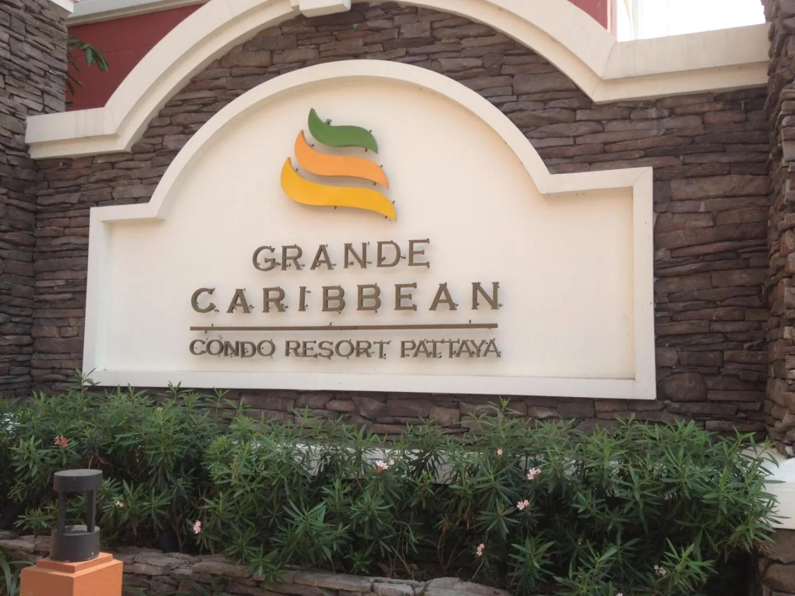 Property logo or sign in Grande Caribbean Resort 17th floor by Bell-Turner
