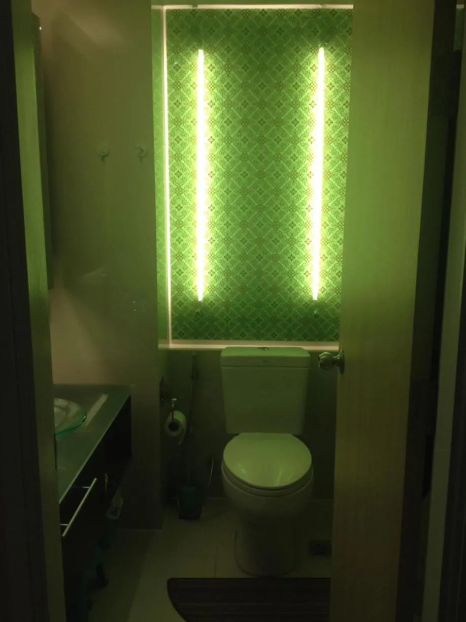 Bathroom in Grande Caribbean Resort 17th floor by Bell-Turner