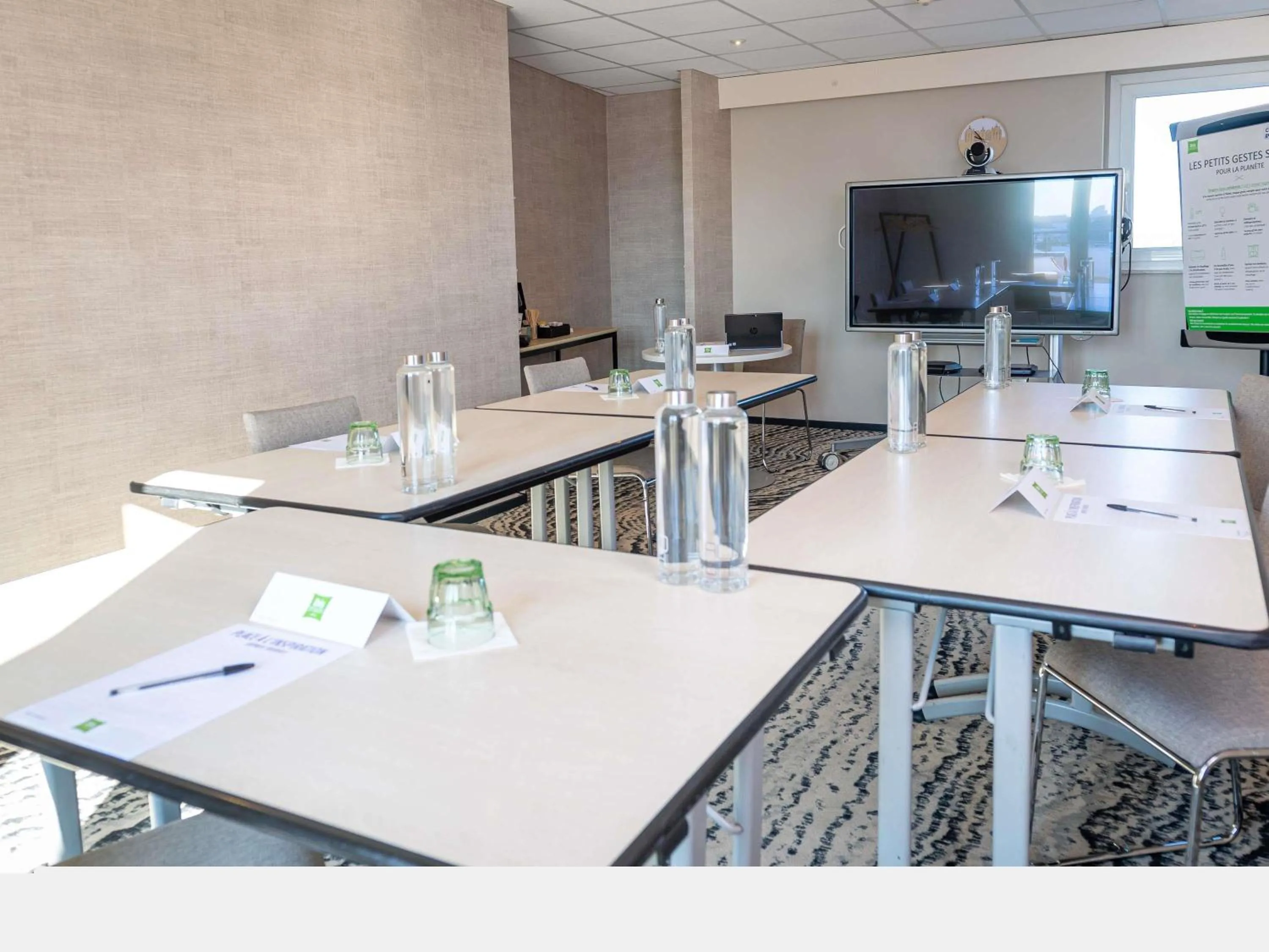 Meeting/conference room in ibis Styles Tours Centre