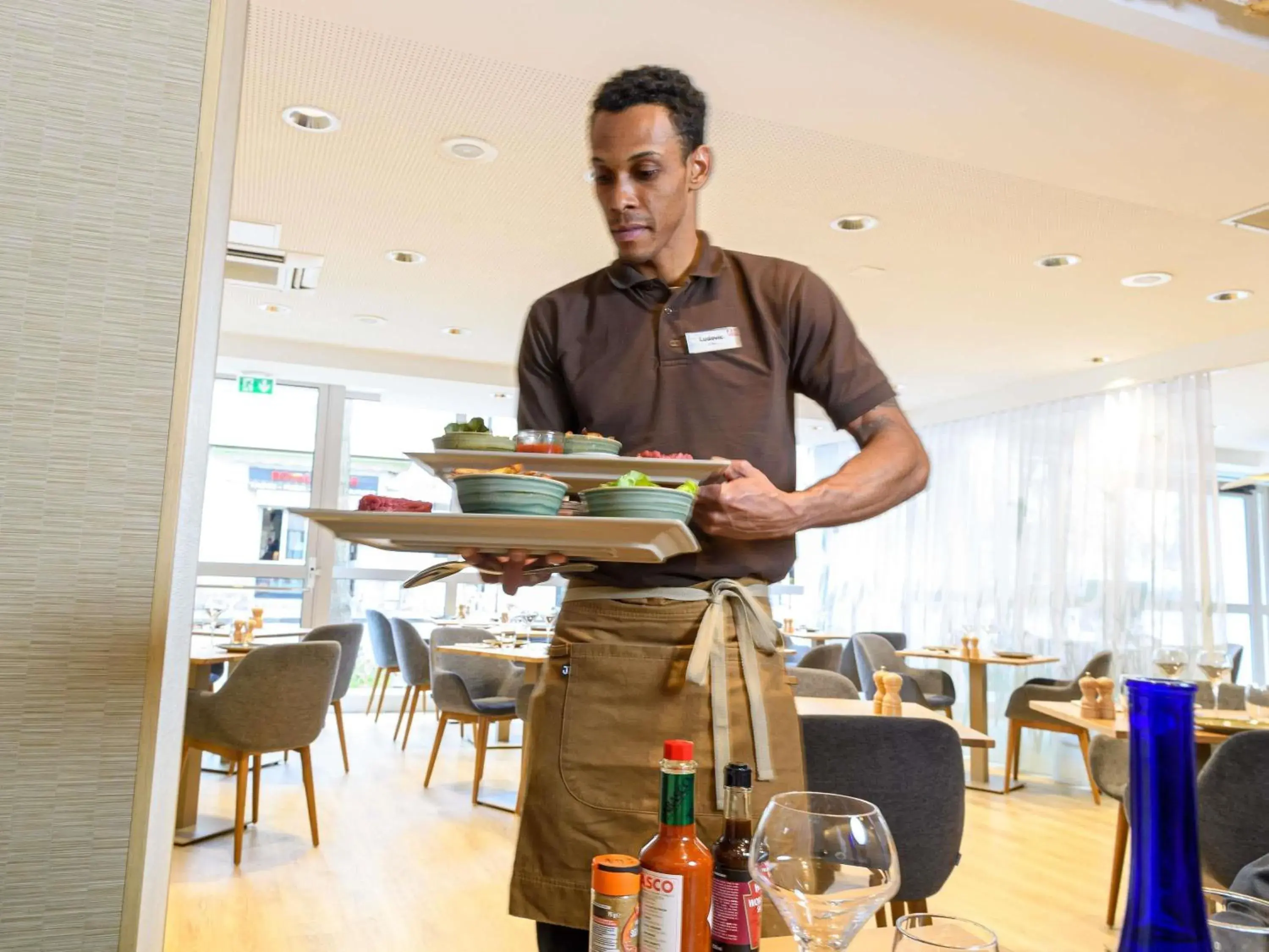 Restaurant/places to eat in ibis Styles Tours Centre Restaurant/places to eat in ibis Styles Tours Centre