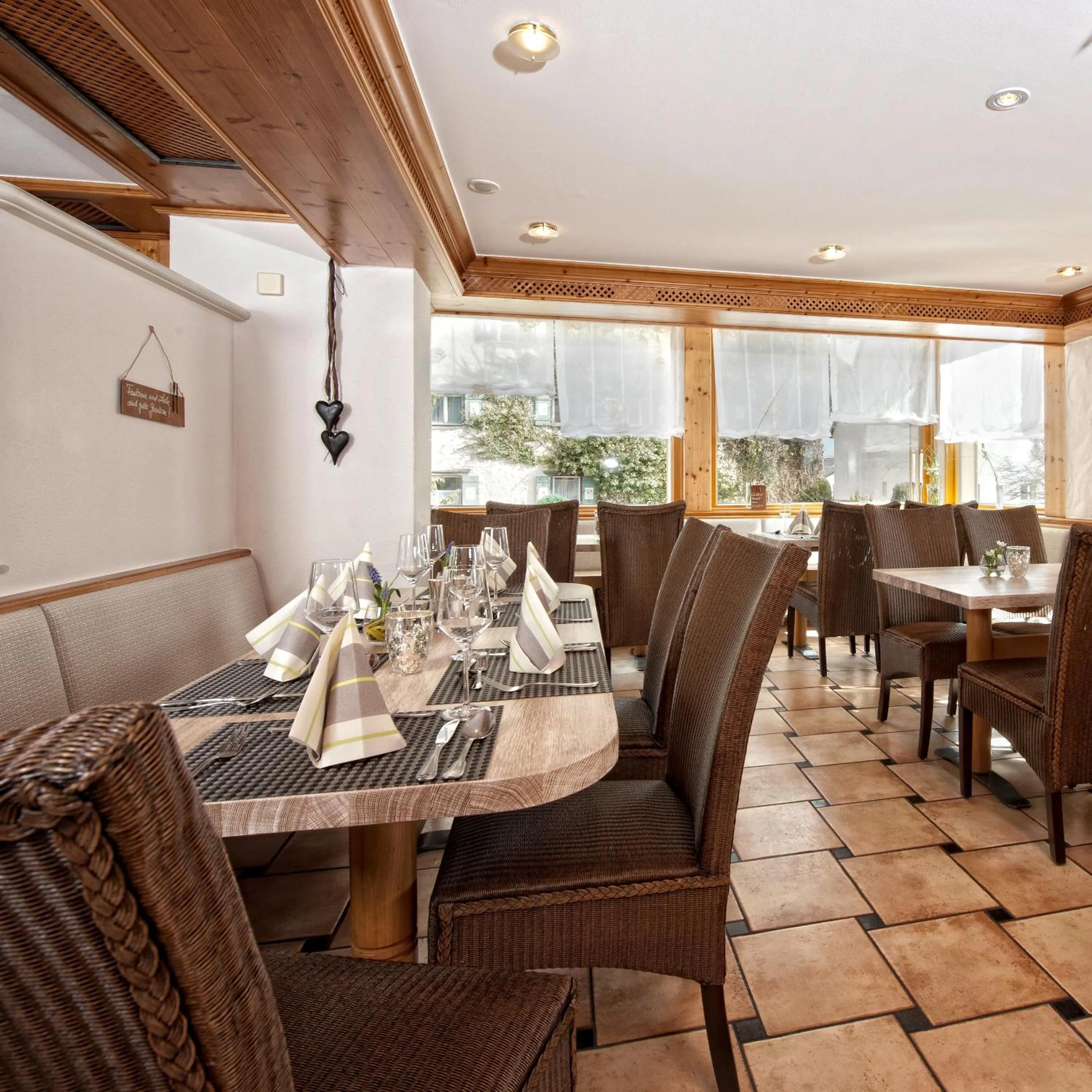 Restaurant/places to eat in Hotel Landgasthof Bären