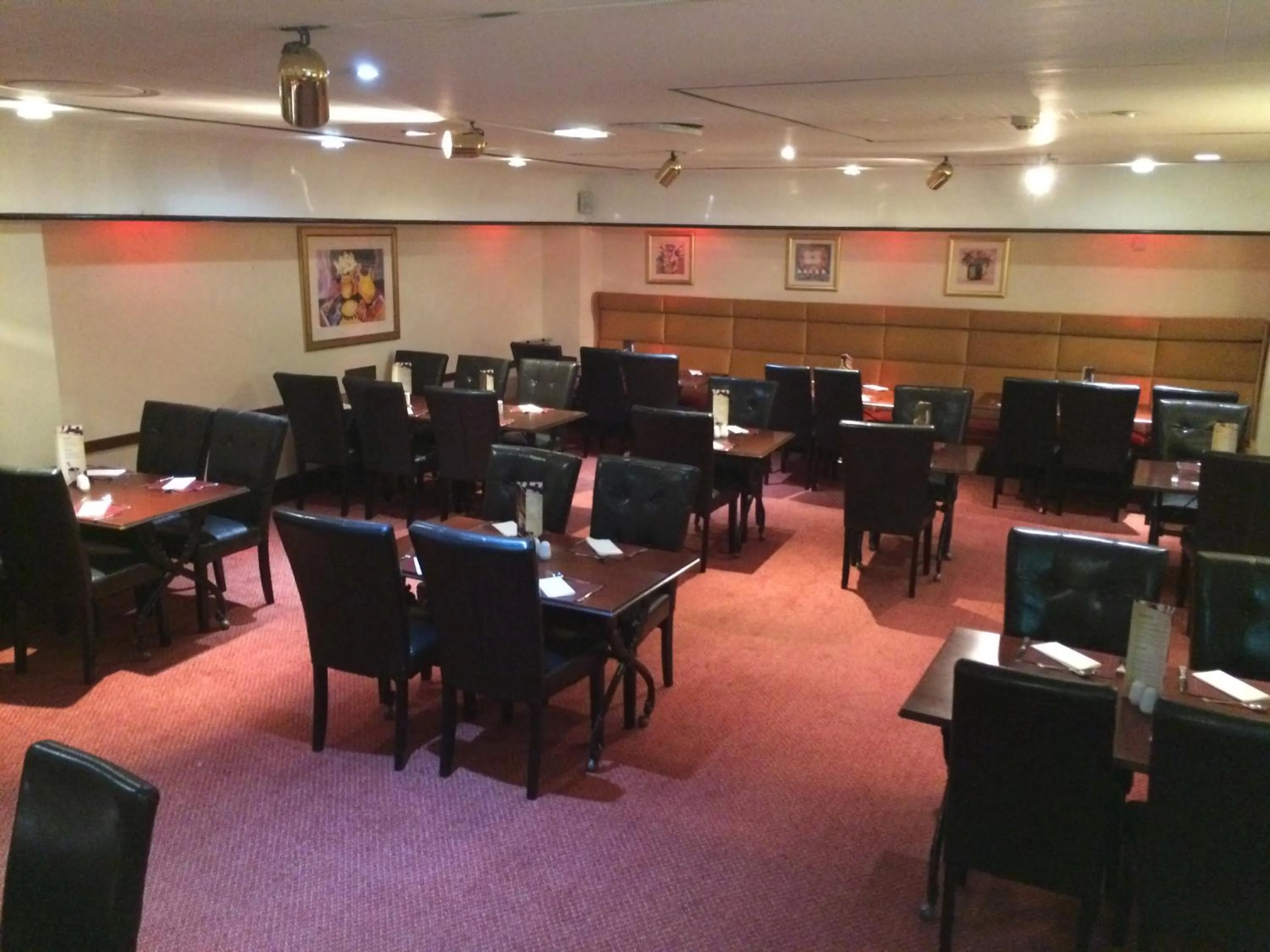 Food and drinks in The Britannia Nottingham Hotel