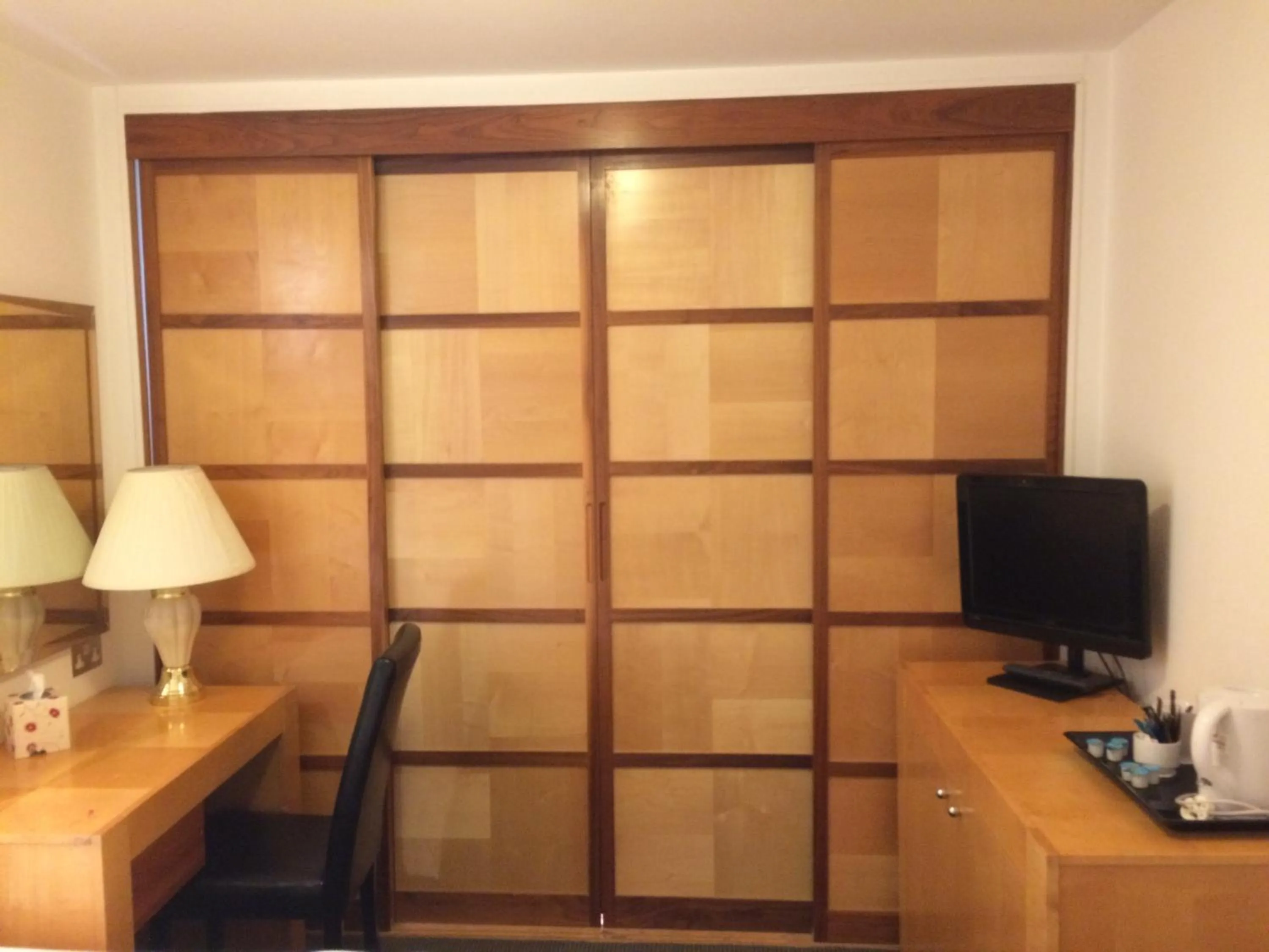 Living room in The Britannia Nottingham Hotel