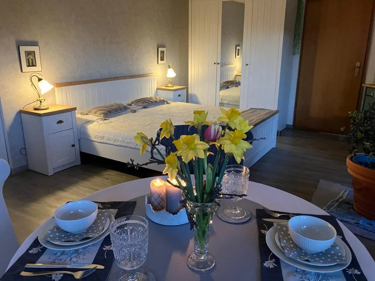 Photo of the whole room, Bed in Ferienwohnung Angelika