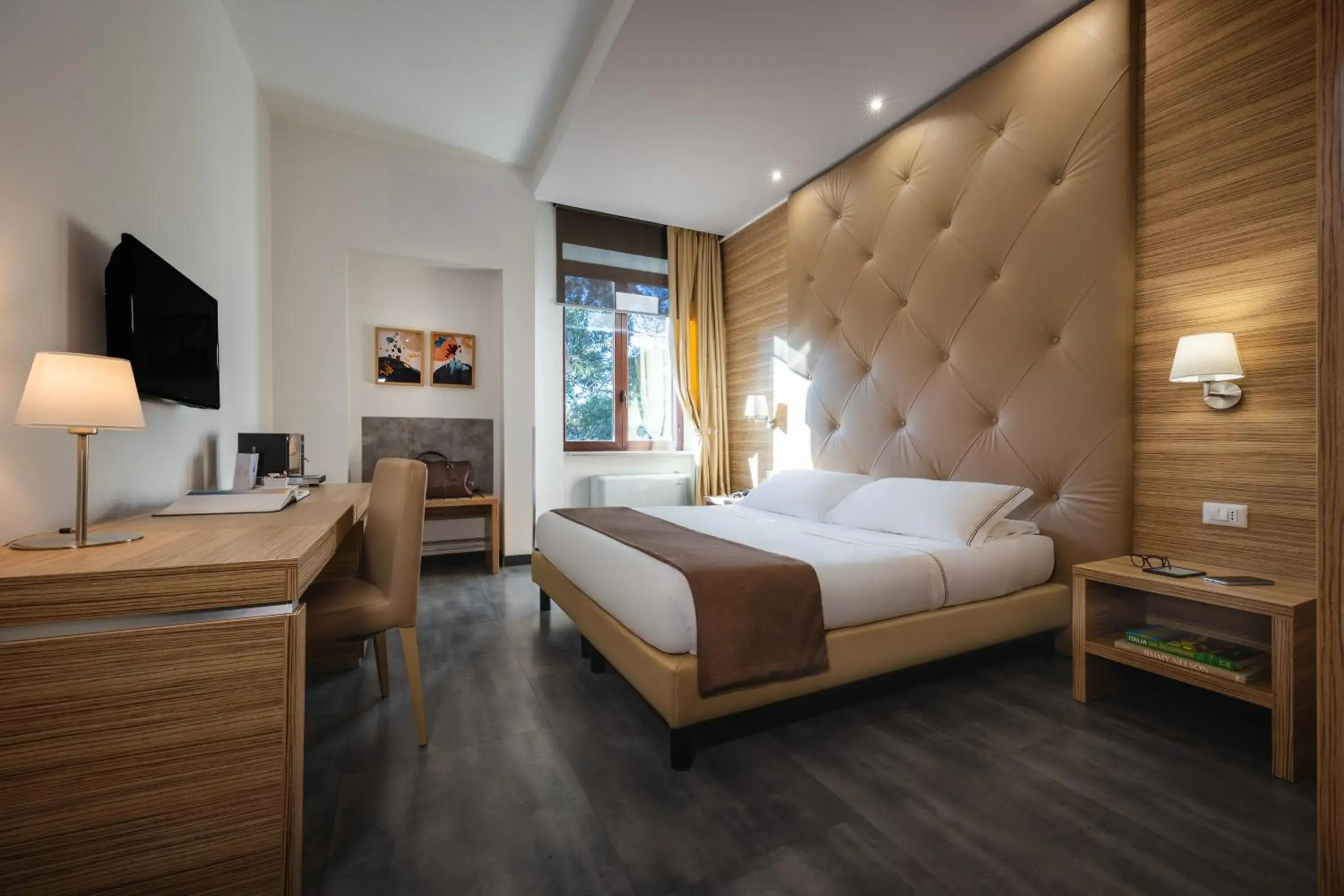 Bedroom in Phi Hotel Garden Area Roma Eur Bedroom in Phi Hotel Garden Area Roma Eur