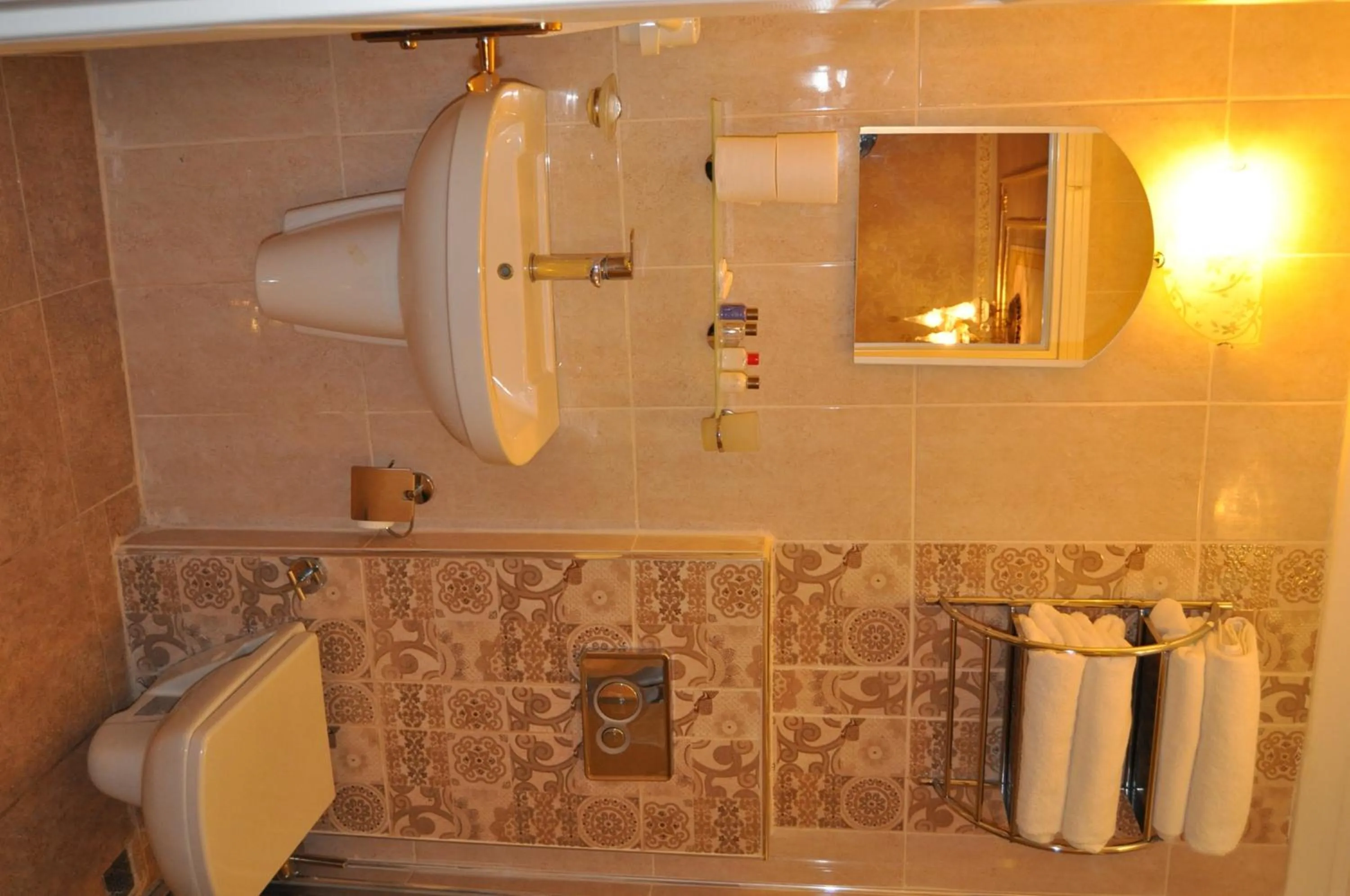 Bathroom in Kaftan Hotel