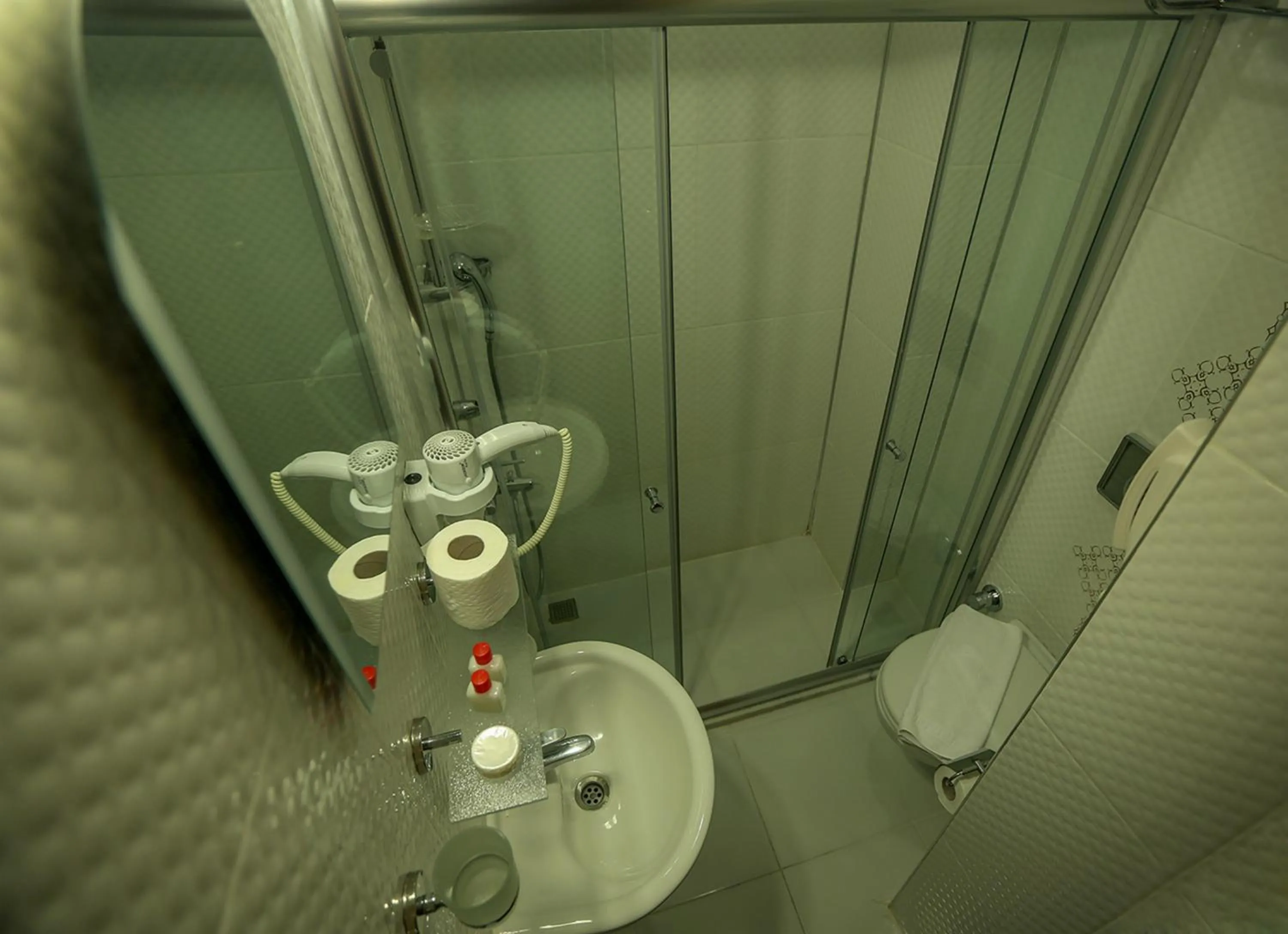 Shower in Kaftan Hotel