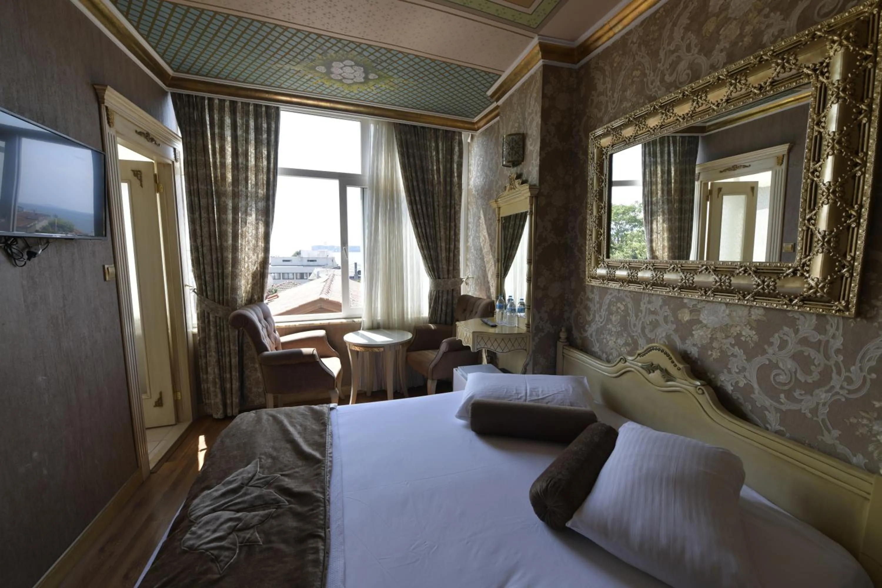 Sea view, Bed in Kaftan Hotel