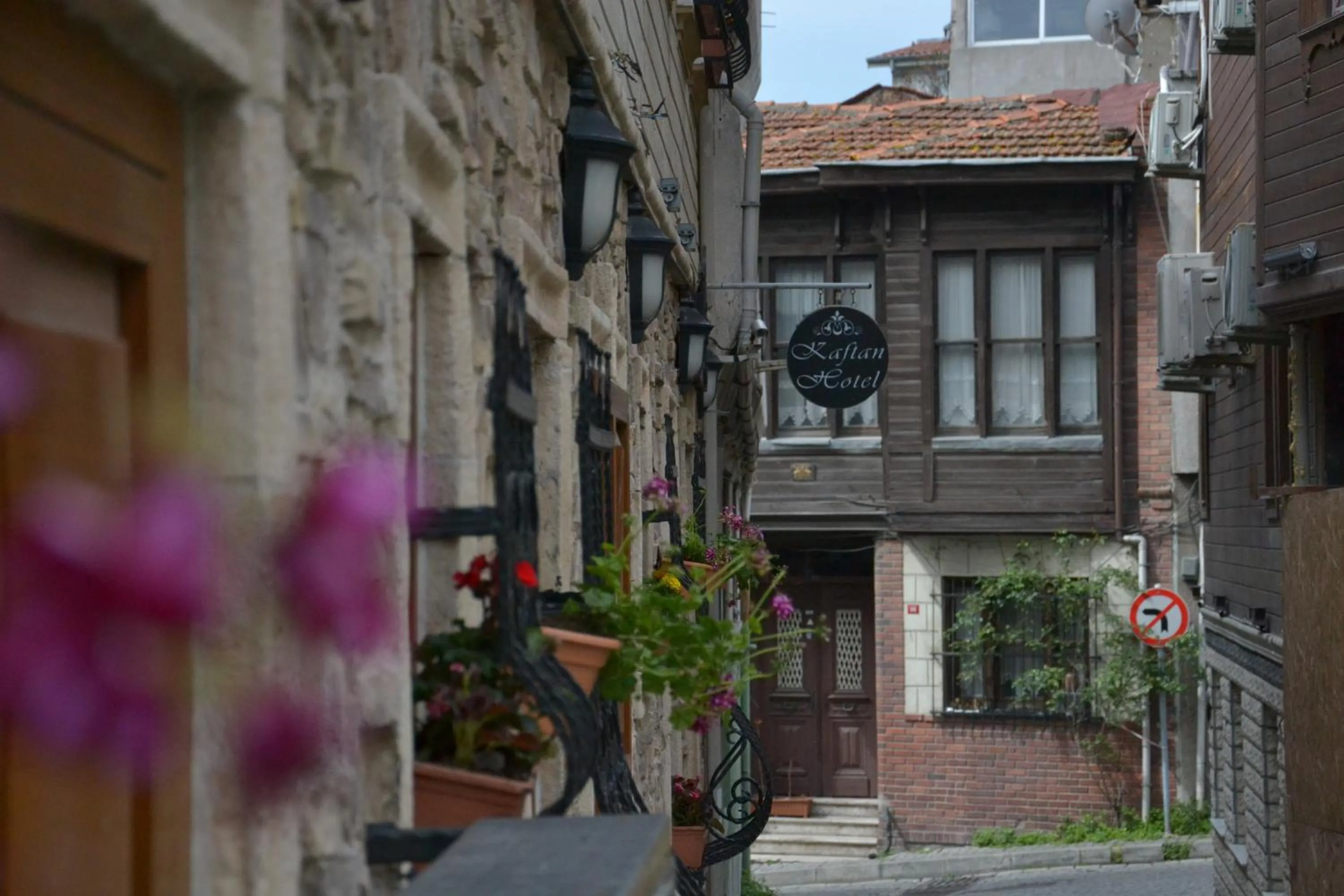 Facade/entrance in Kaftan Hotel
