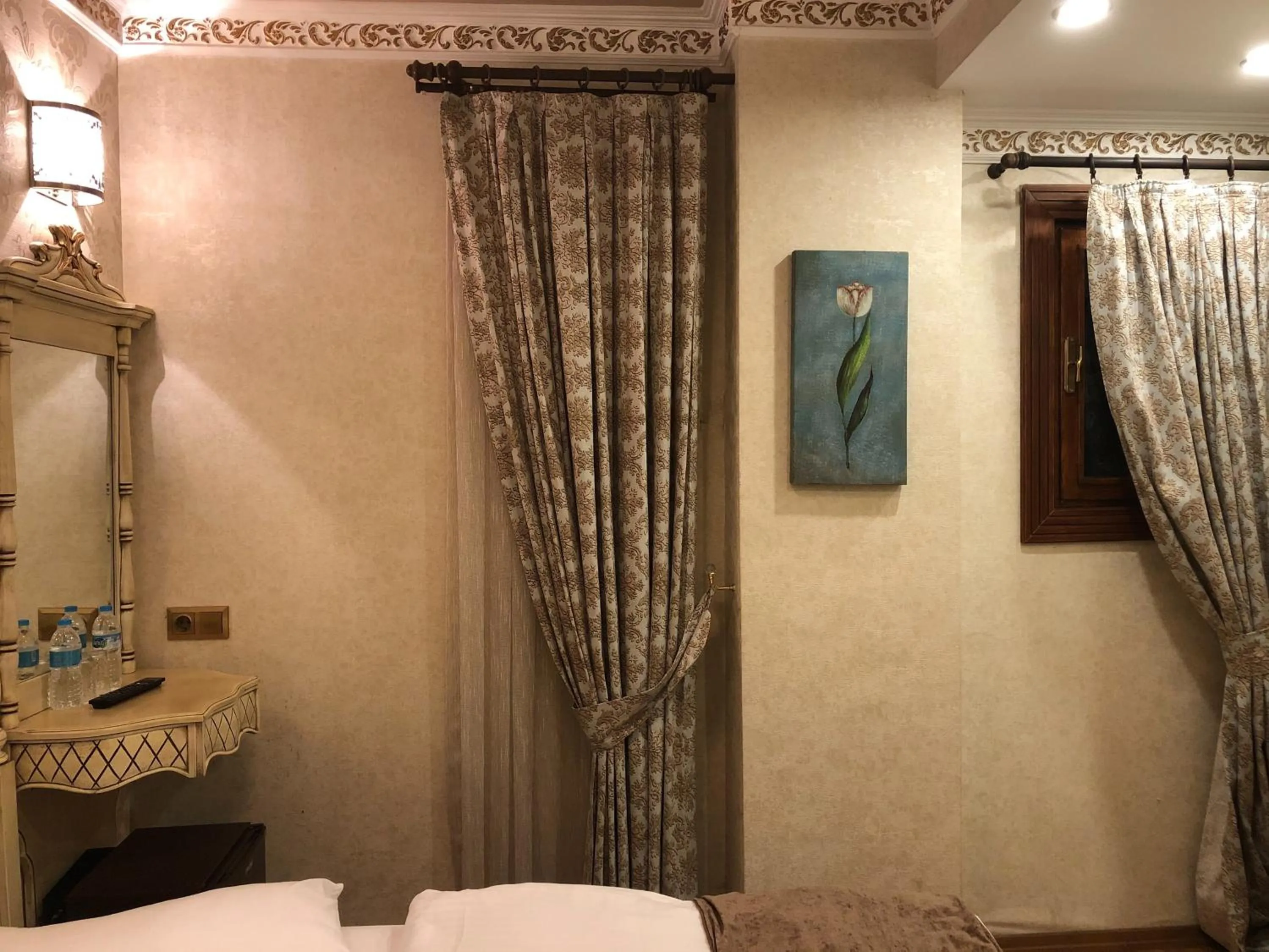 Bedroom, Bed in Kaftan Hotel