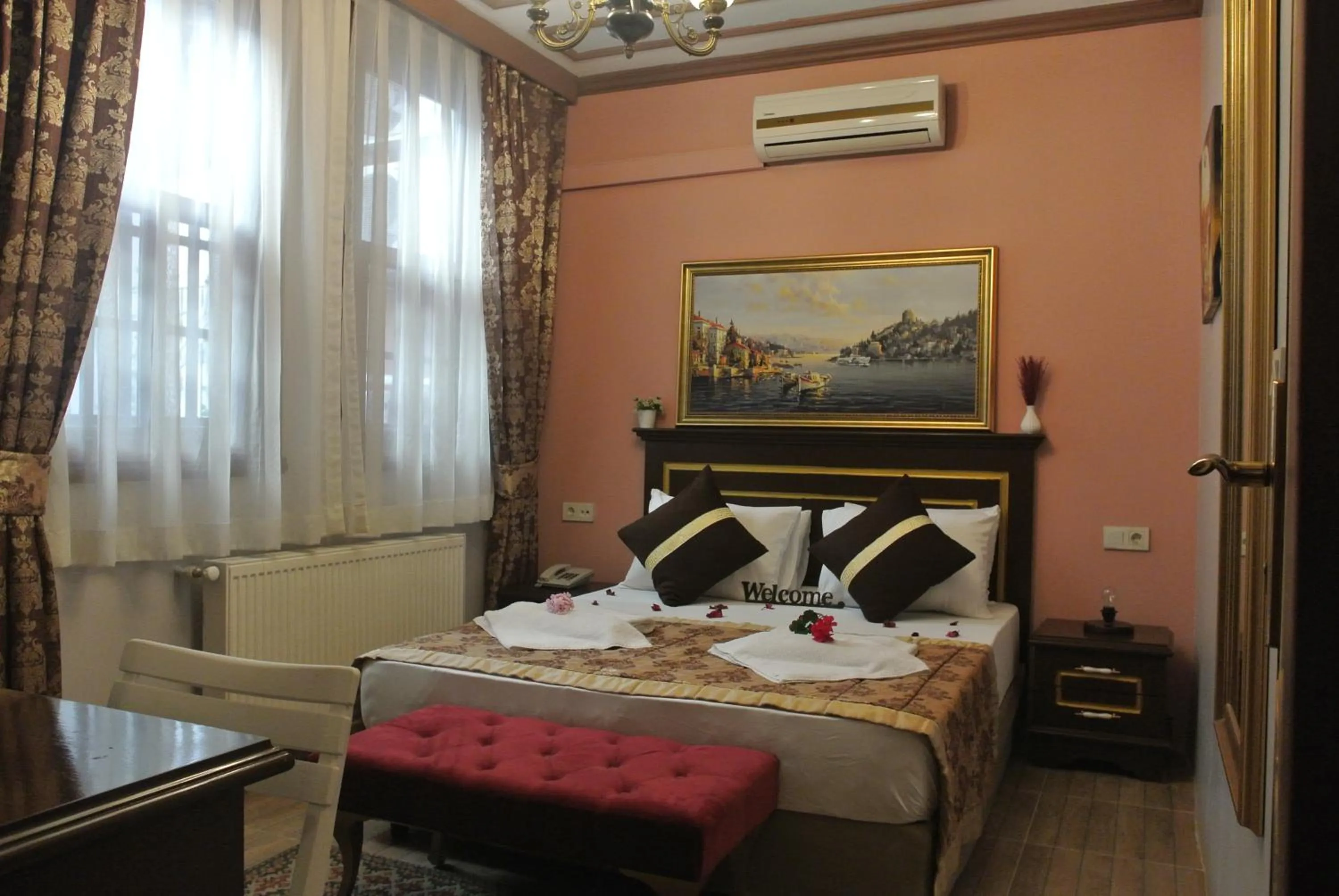 Bedroom, Bed in Emirhan Inn Hotel, Sultanahmet