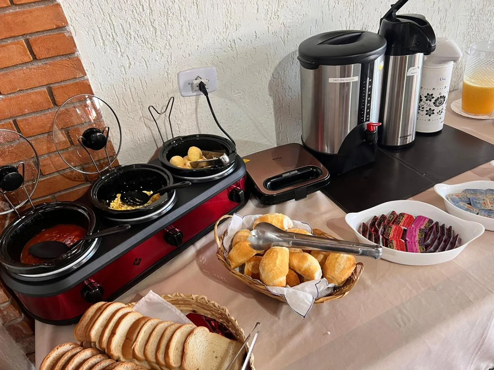 Breakfast in Pousada Araucária Village