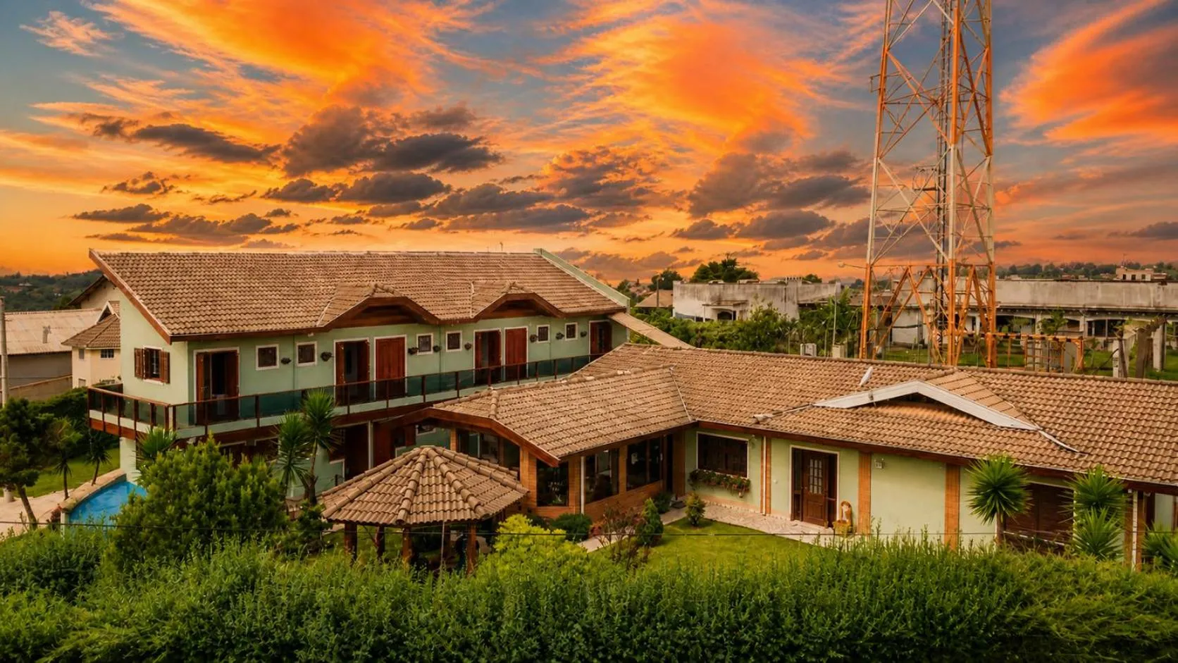Pousada Araucária Village