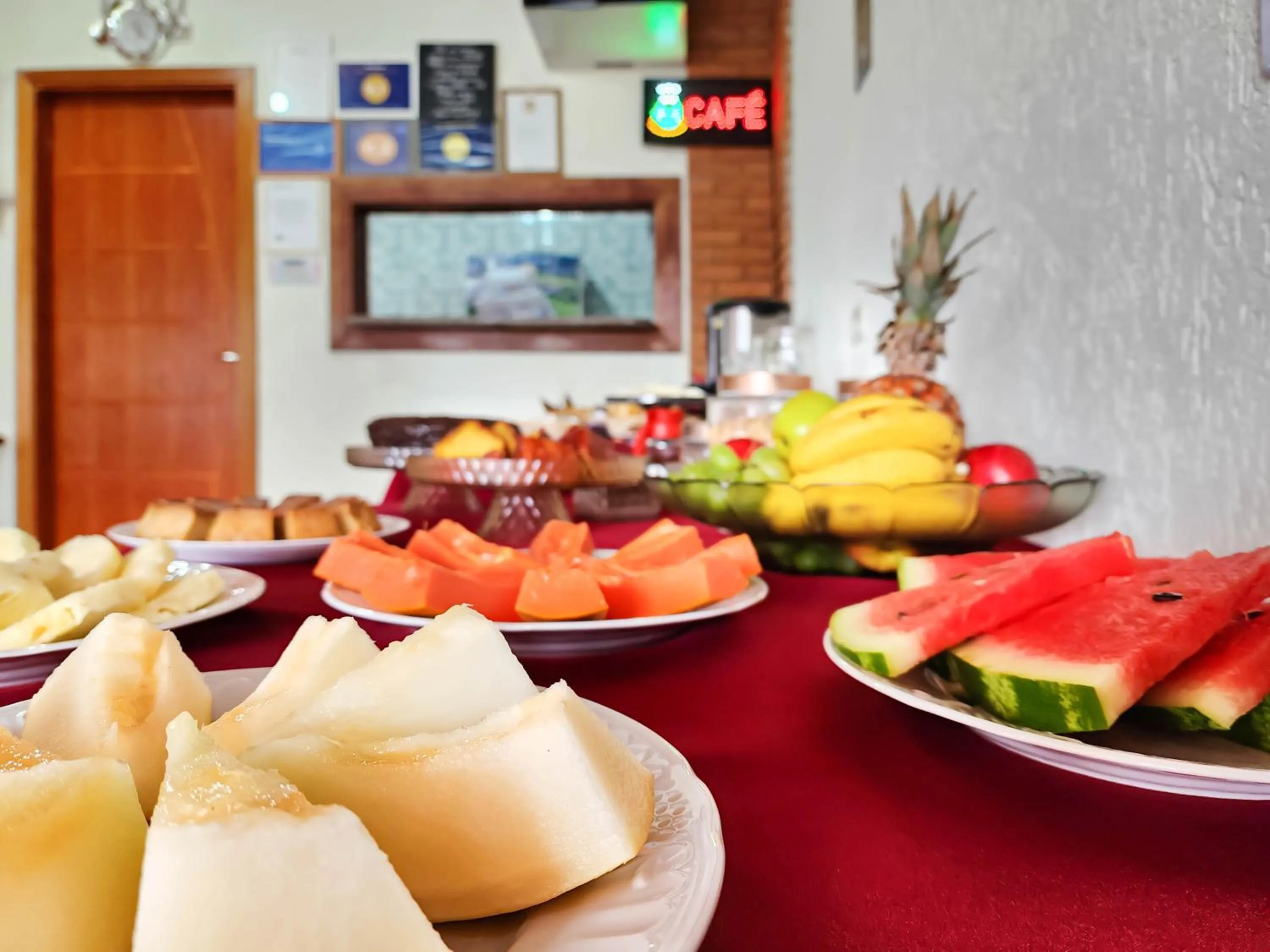 Breakfast in Pousada Araucária Village