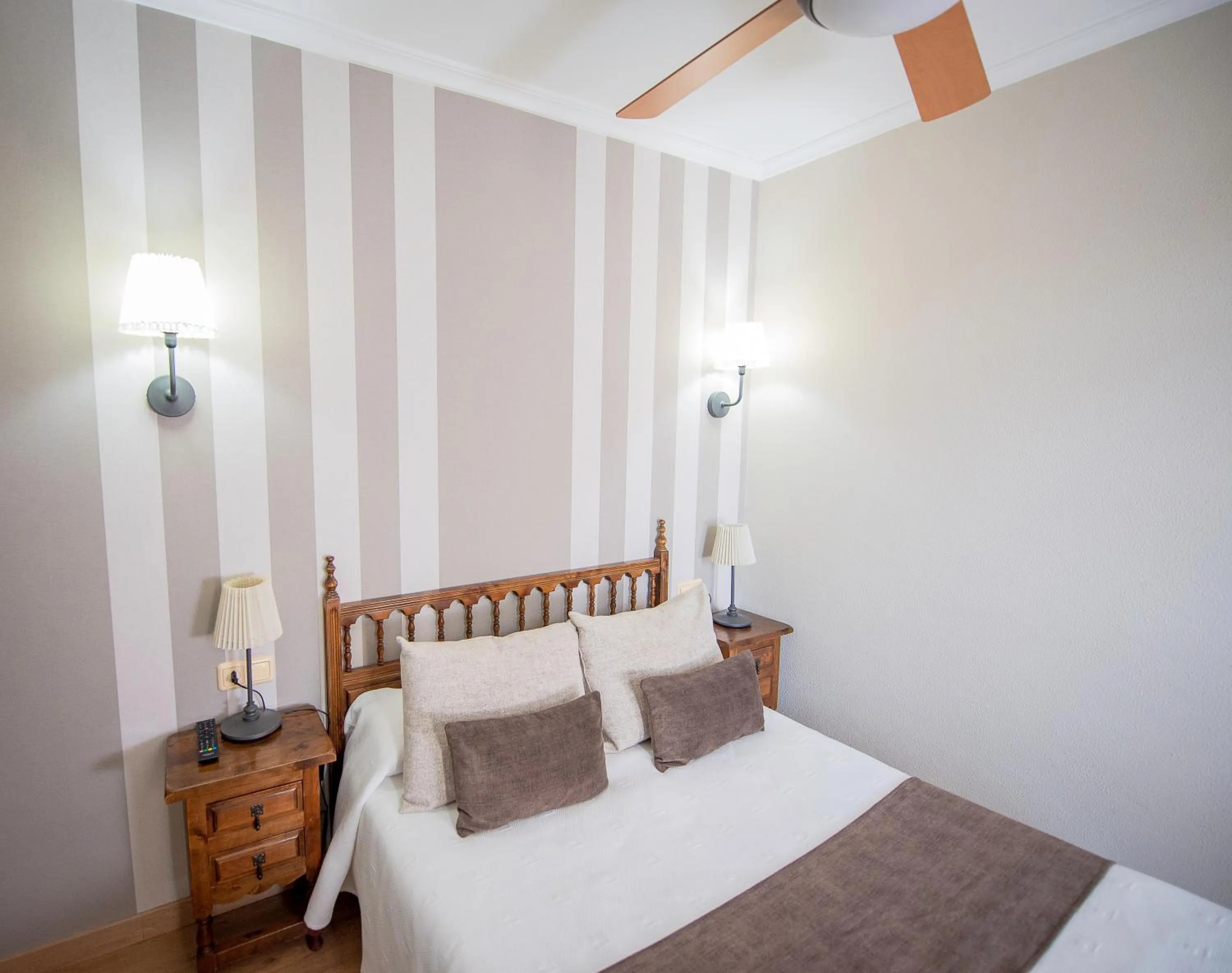 Bed in A Morada do Cigarron