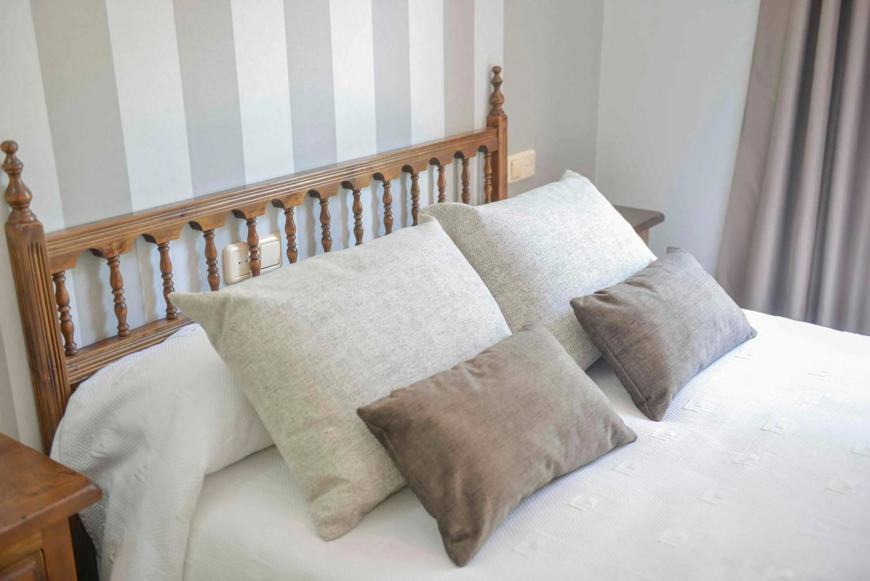 Bed in A Morada do Cigarron