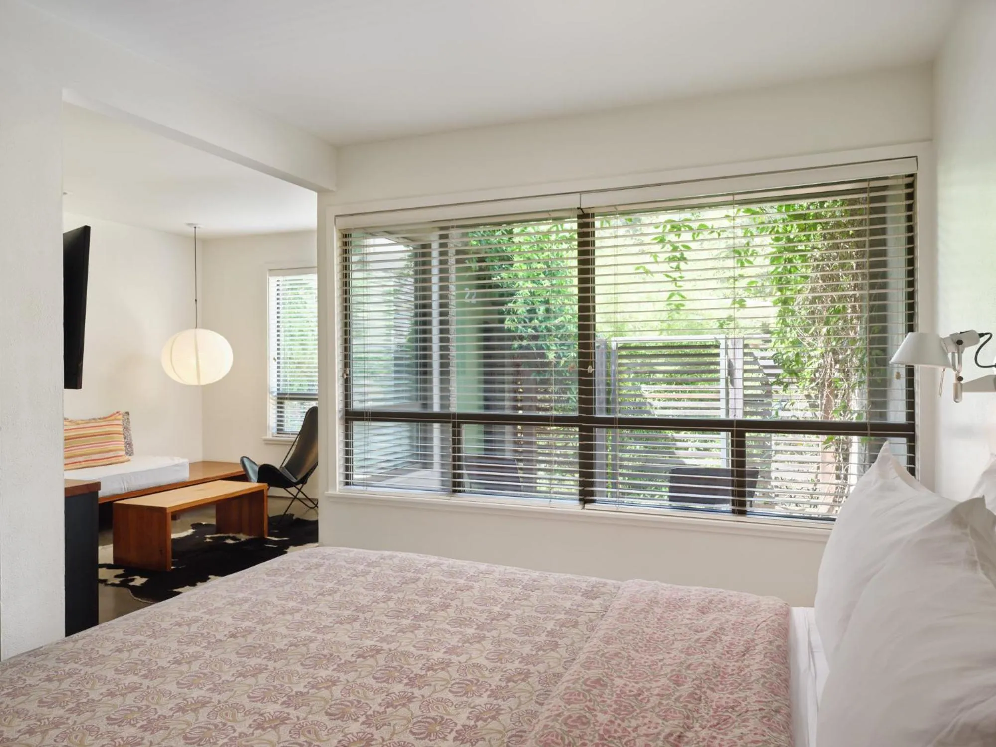 Bed in Hotel San Jose