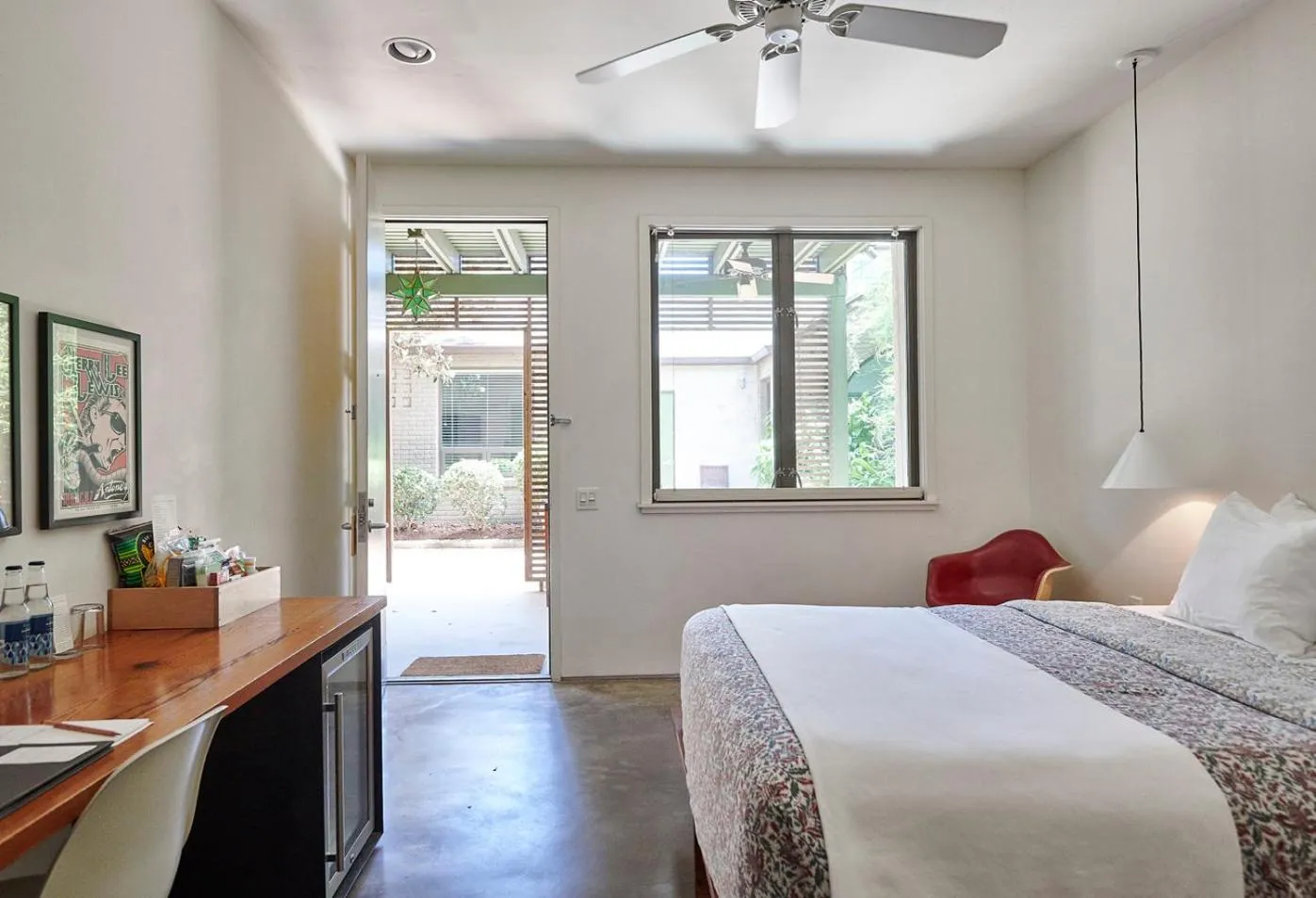 Photo of the whole room, Bed in Hotel San Jose