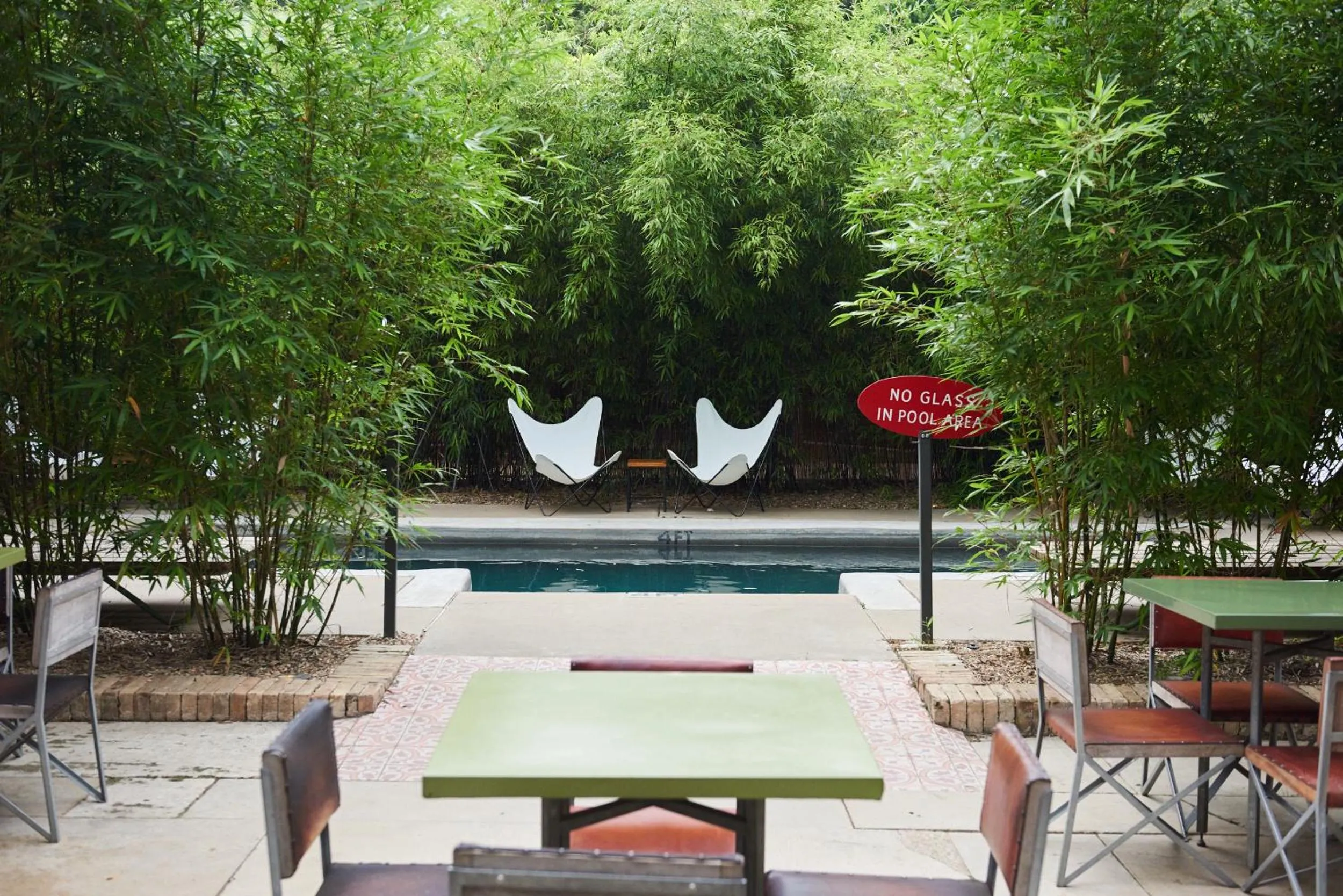 Swimming pool in Hotel San Jose