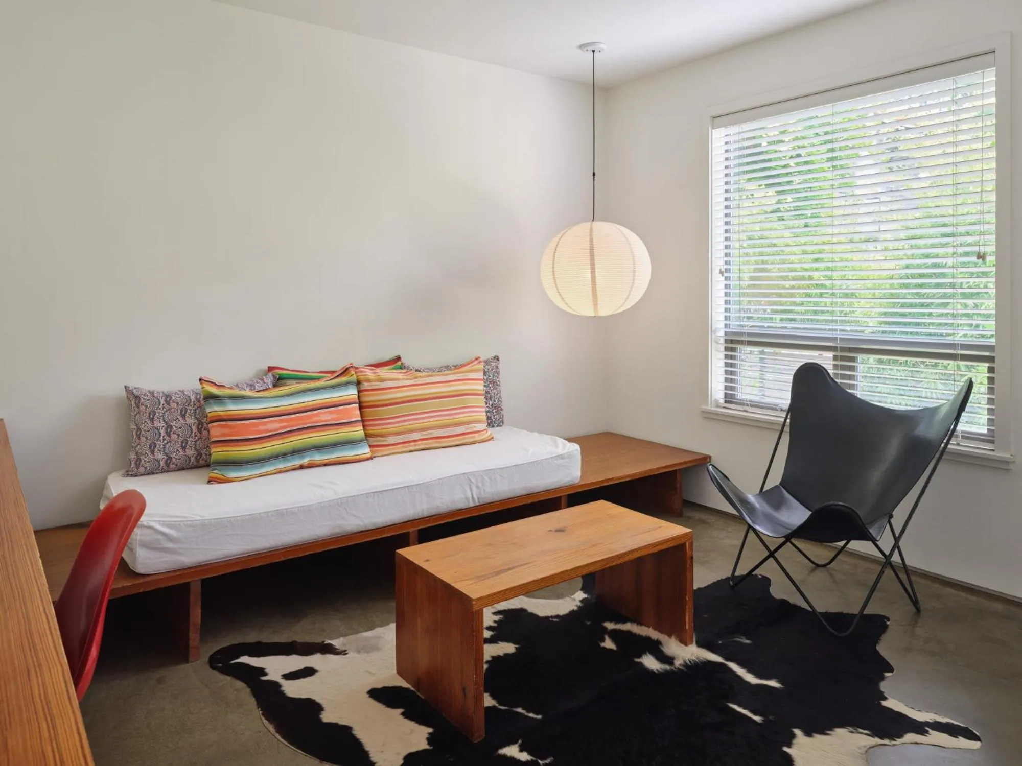 Seating area, Bed in Hotel San Jose