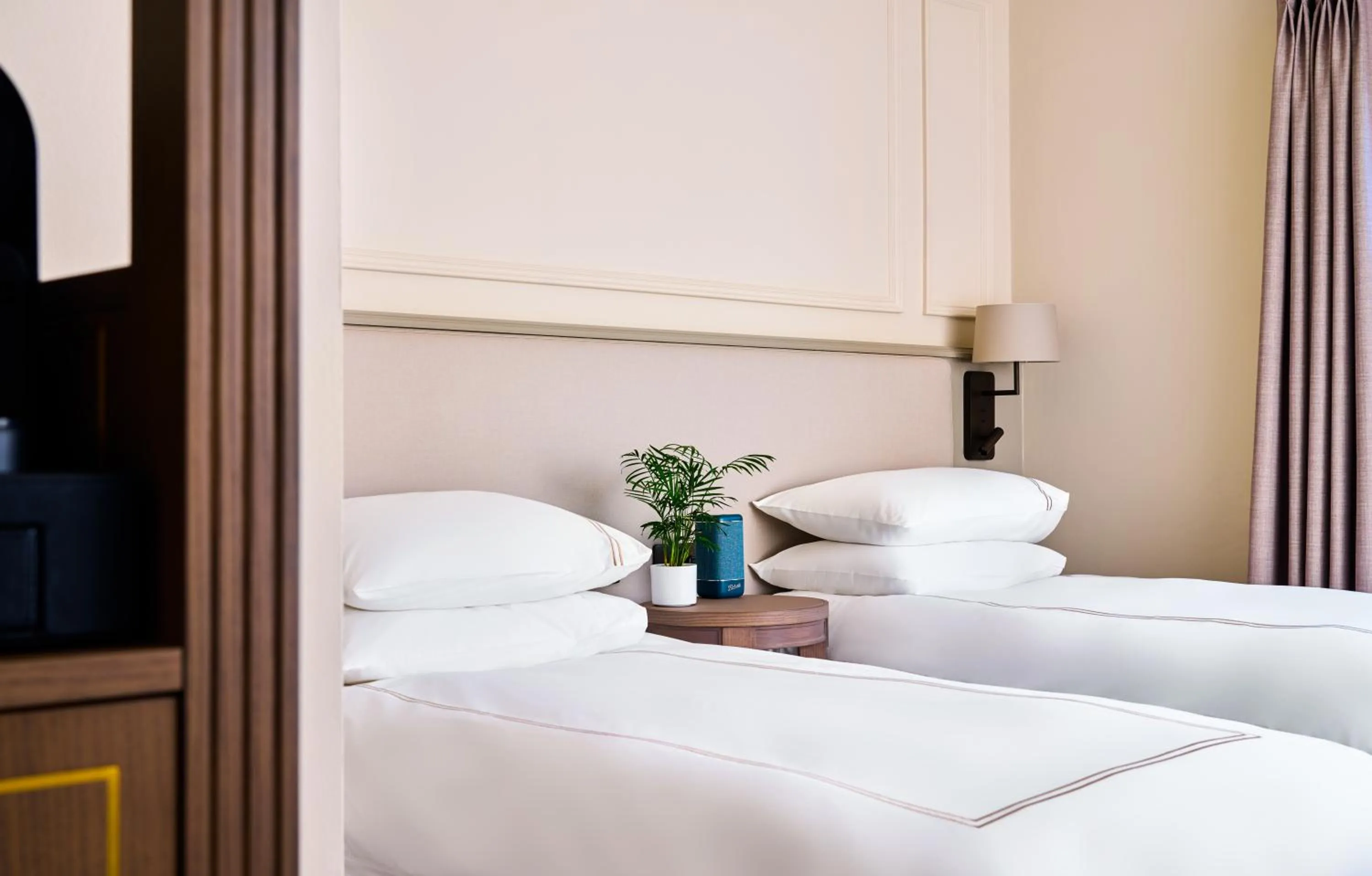 Bed in The Lansdowne Kenmare