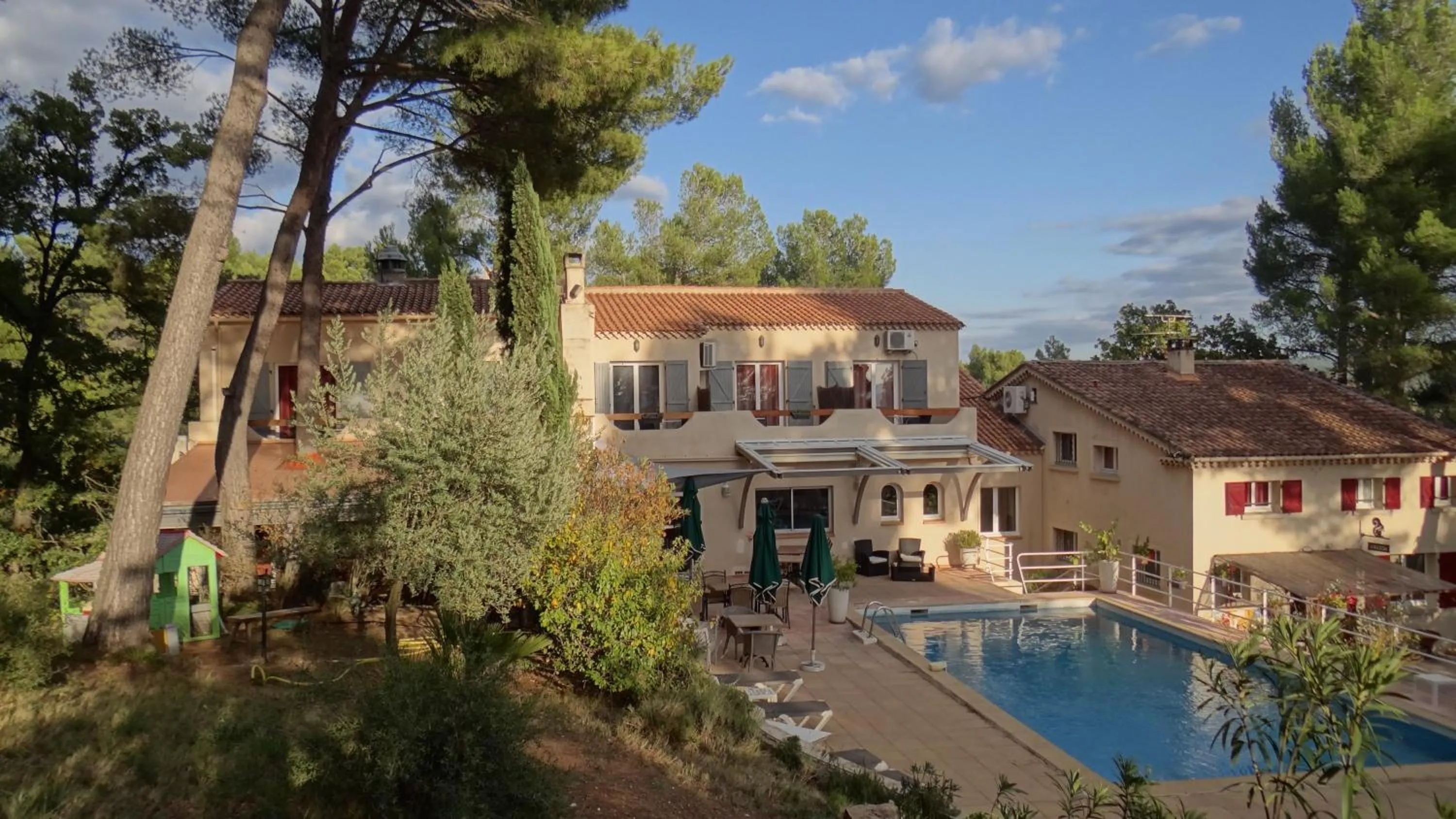 Balcony/Terrace in Hôtel Le Mas des Ecureuils