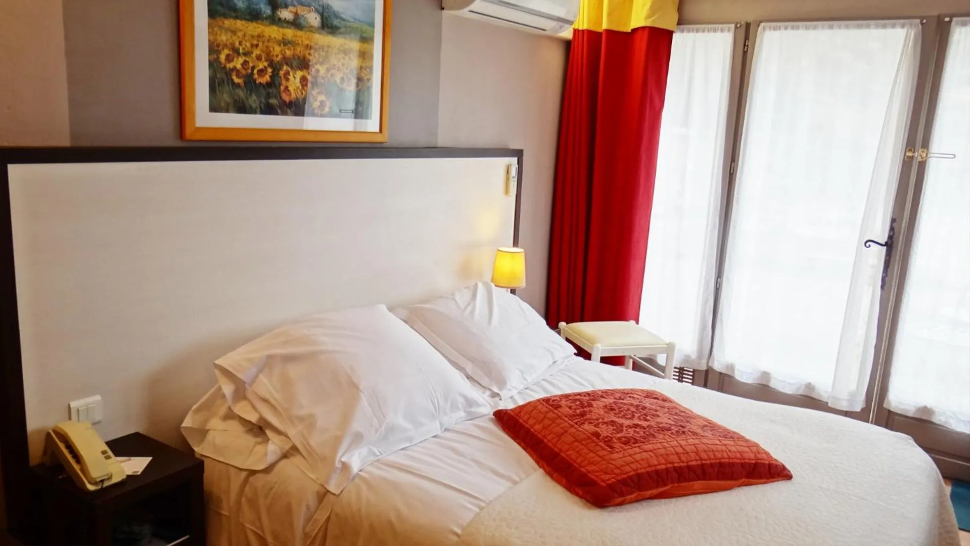 Classic Single Room - single occupancy in Hôtel Le Mas des Ecureuils