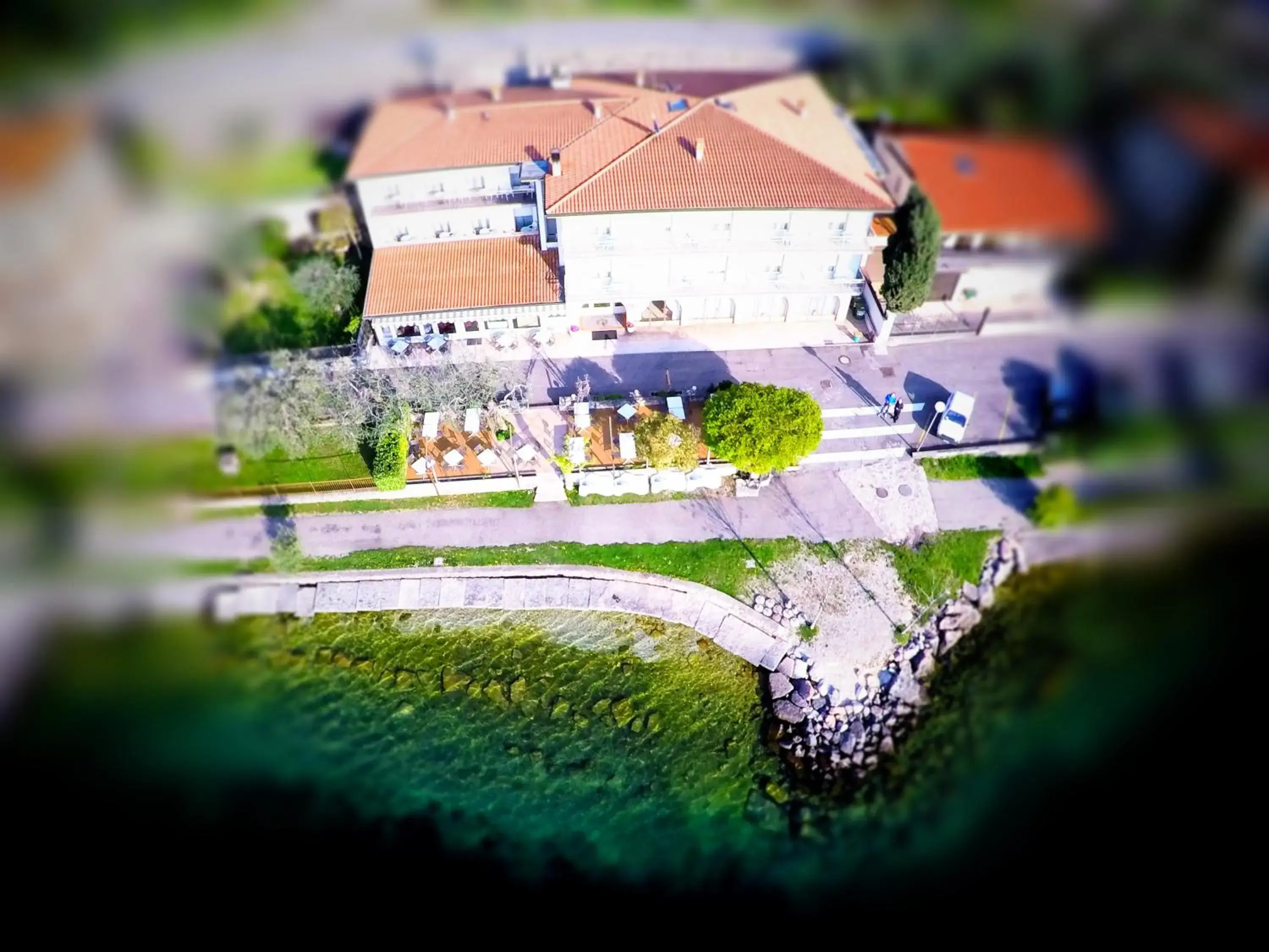 Certificate/Award, Bird's-eye View in Piccolo Hotel Direkt am See