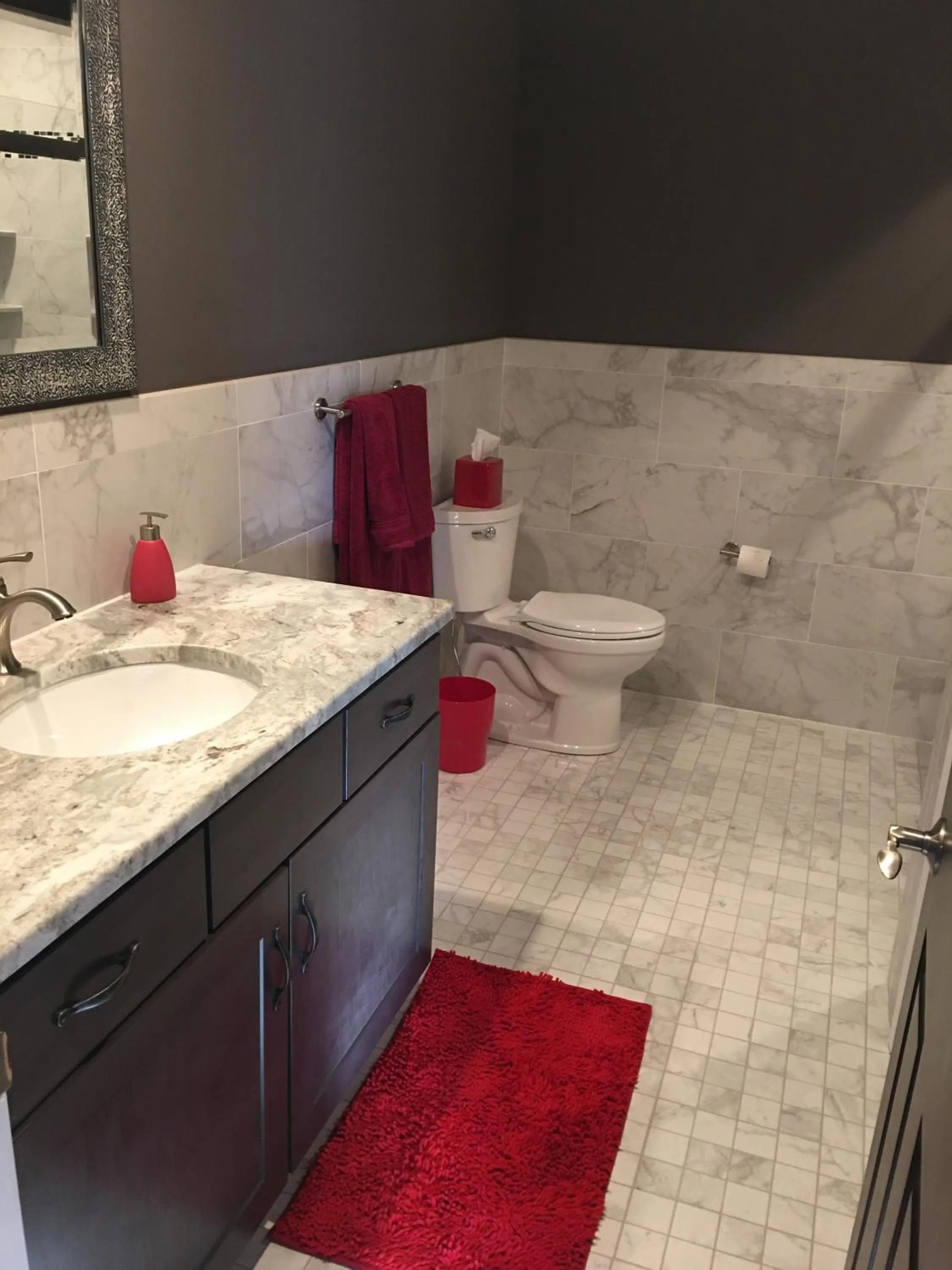Bathroom in Irish American INN