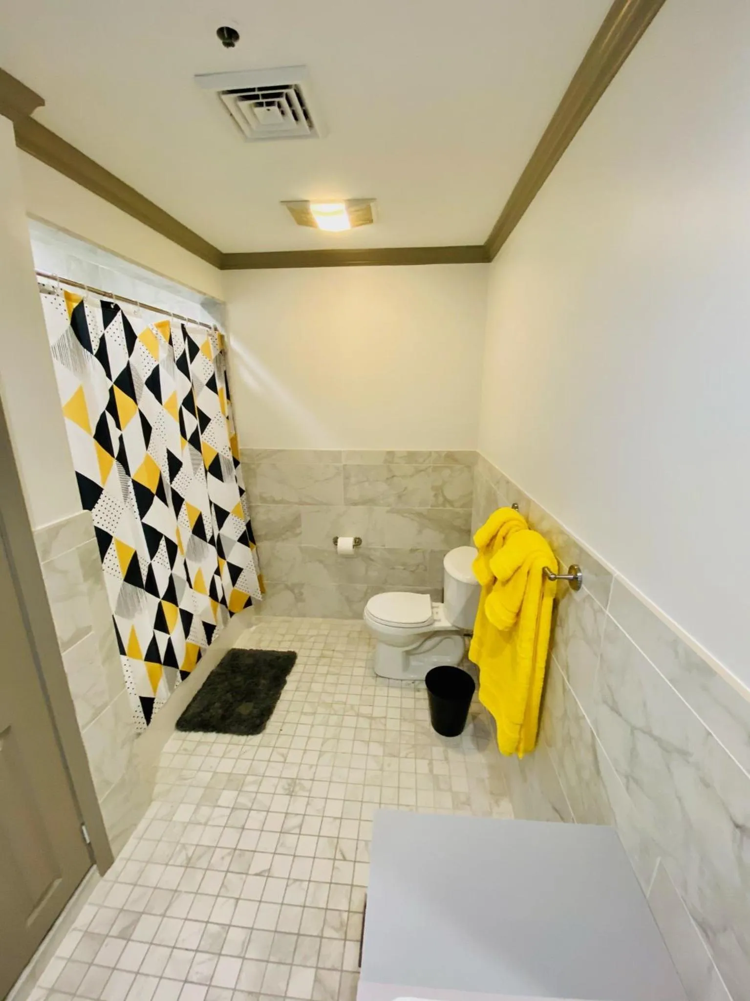 Bathroom in Irish American INN