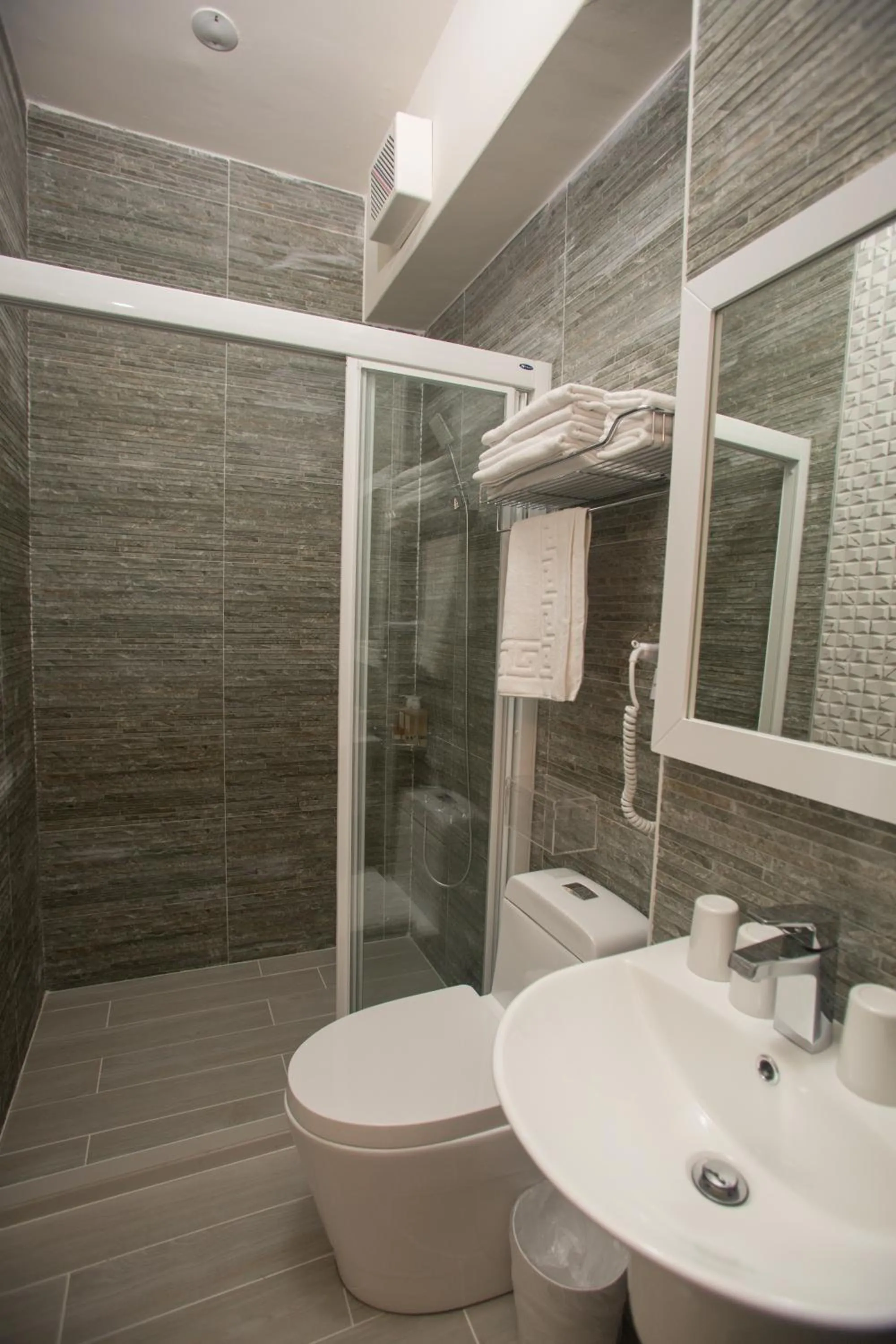 Bathroom in Hai Yang Homestay