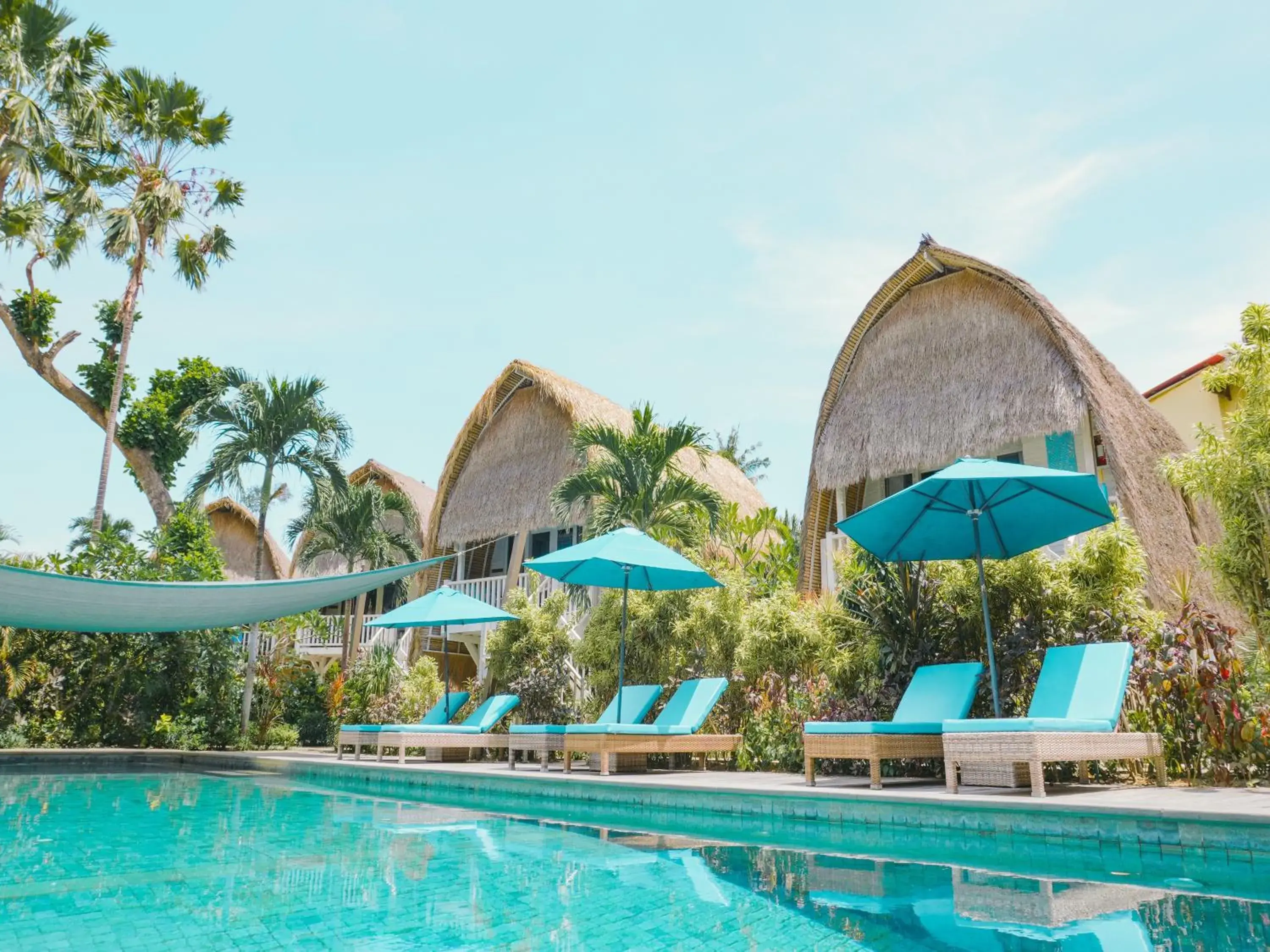 Deluxe Bungalow with Garden View in Hai Tide Beach Resort Deluxe Bungalow with Garden View in Hai Tide Beach Resort