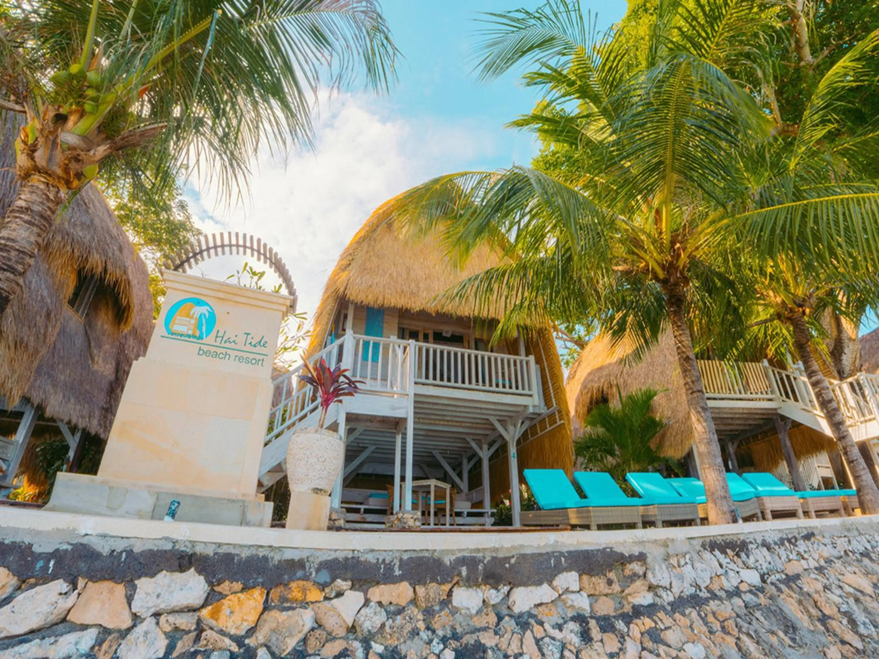 Property building in Hai Tide Beach Resort