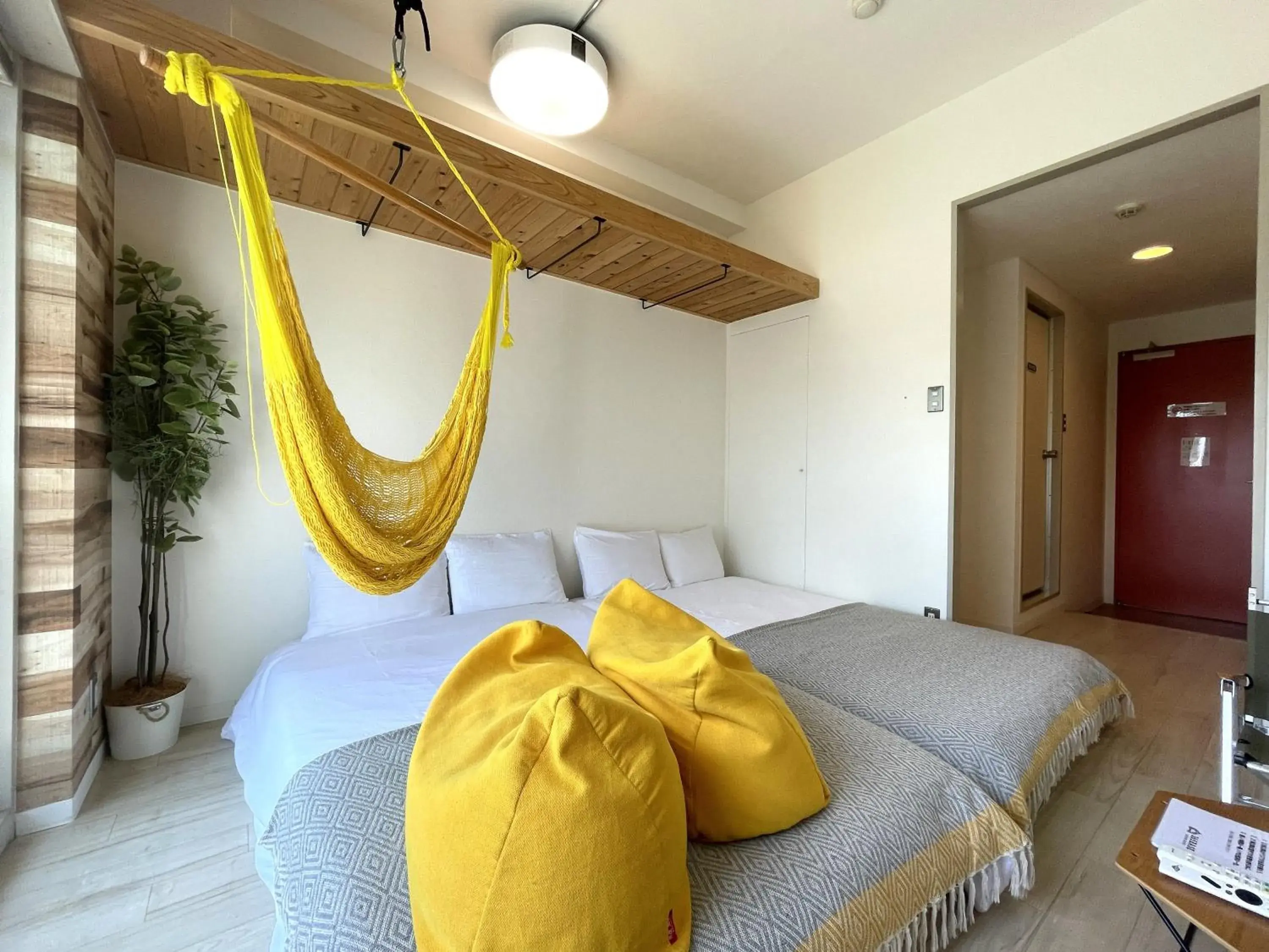 Hammock Twin in 365BASE outdoor hostel Hammock Twin in 365BASE outdoor hostel