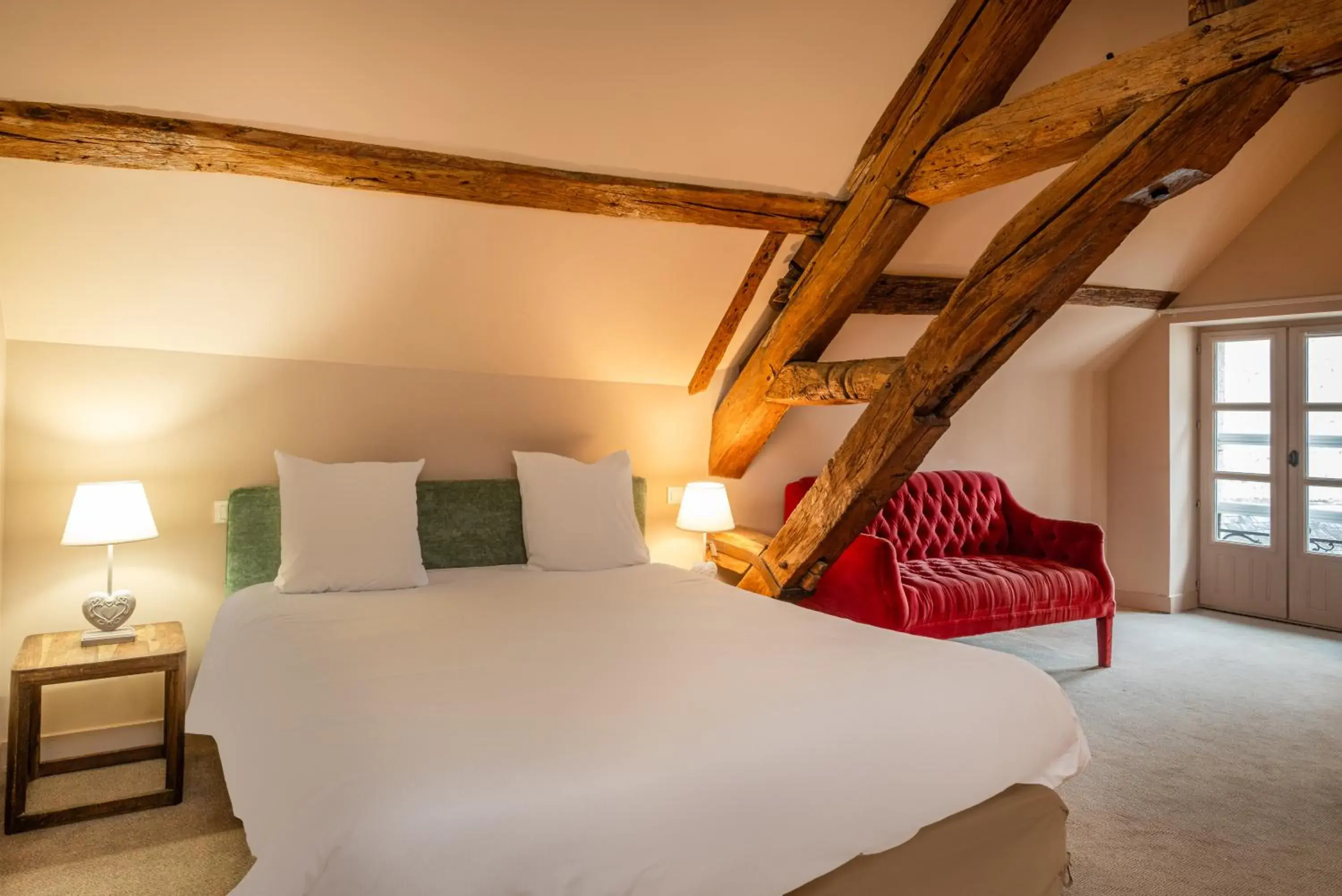 Bedroom, Bed in Hostellerie de l'Écu de Bretagne Bedroom, Bed in Hostellerie de l'Écu de Bretagne