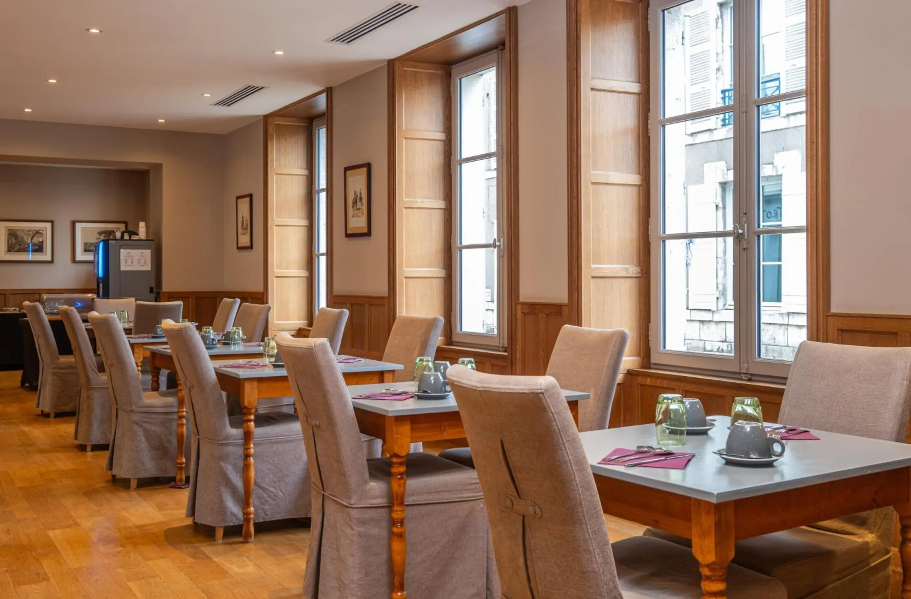 Breakfast in Hostellerie de l'Écu de Bretagne Breakfast in Hostellerie de l'Écu de Bretagne