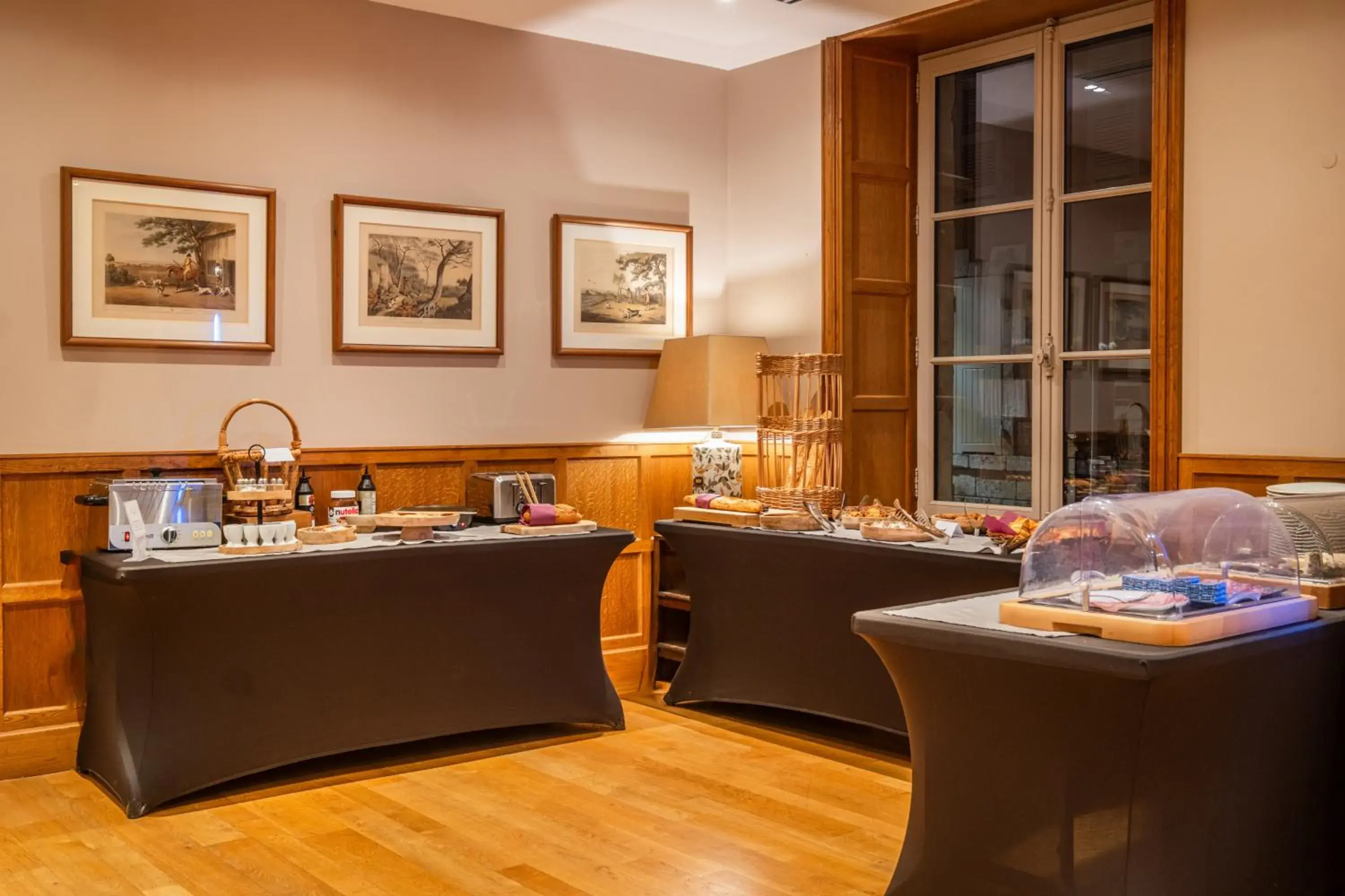 Buffet breakfast in Hostellerie de l'Écu de Bretagne Buffet breakfast in Hostellerie de l'Écu de Bretagne