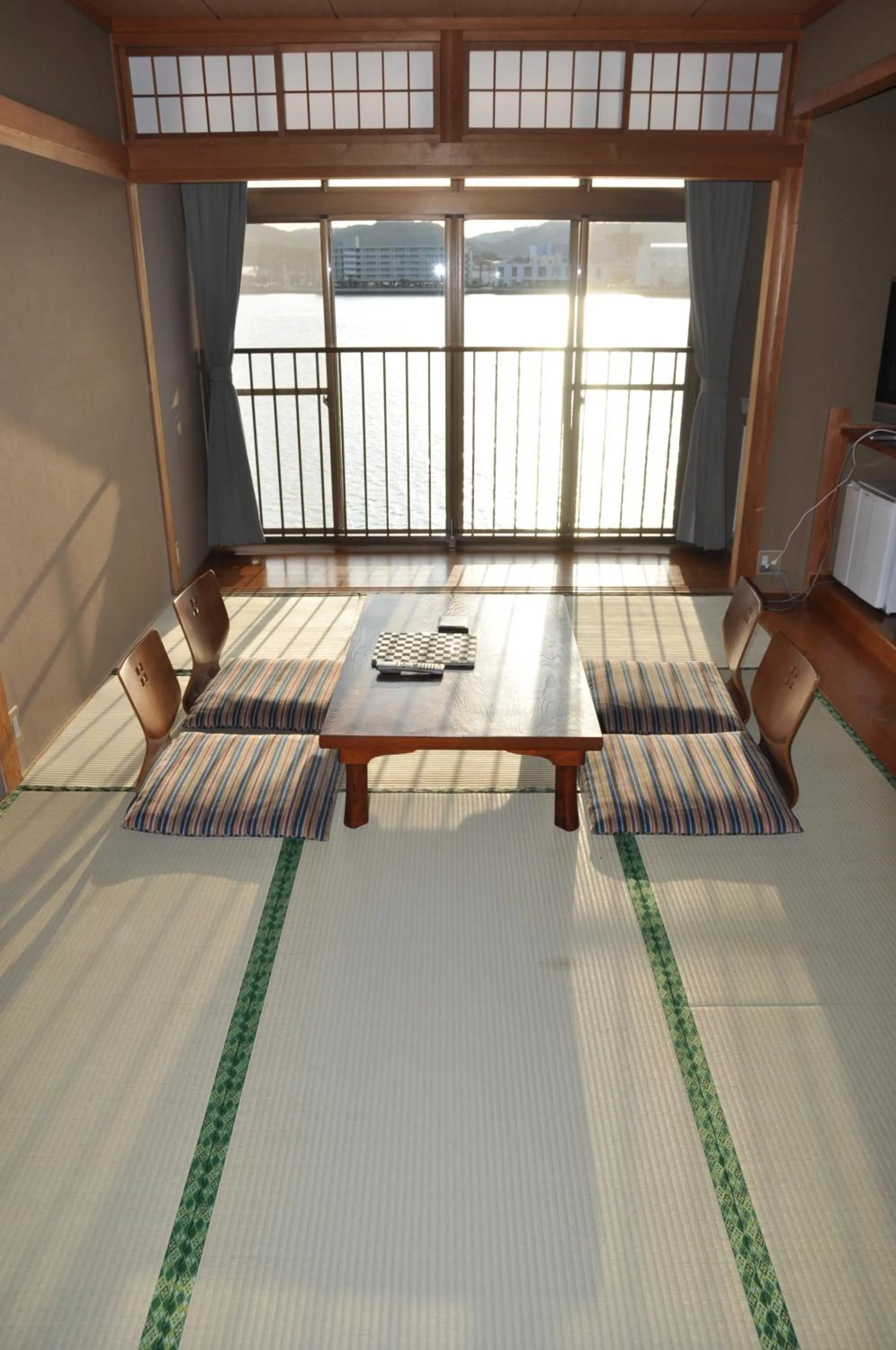 Bed in Riverside Hotel Karatsu Castle