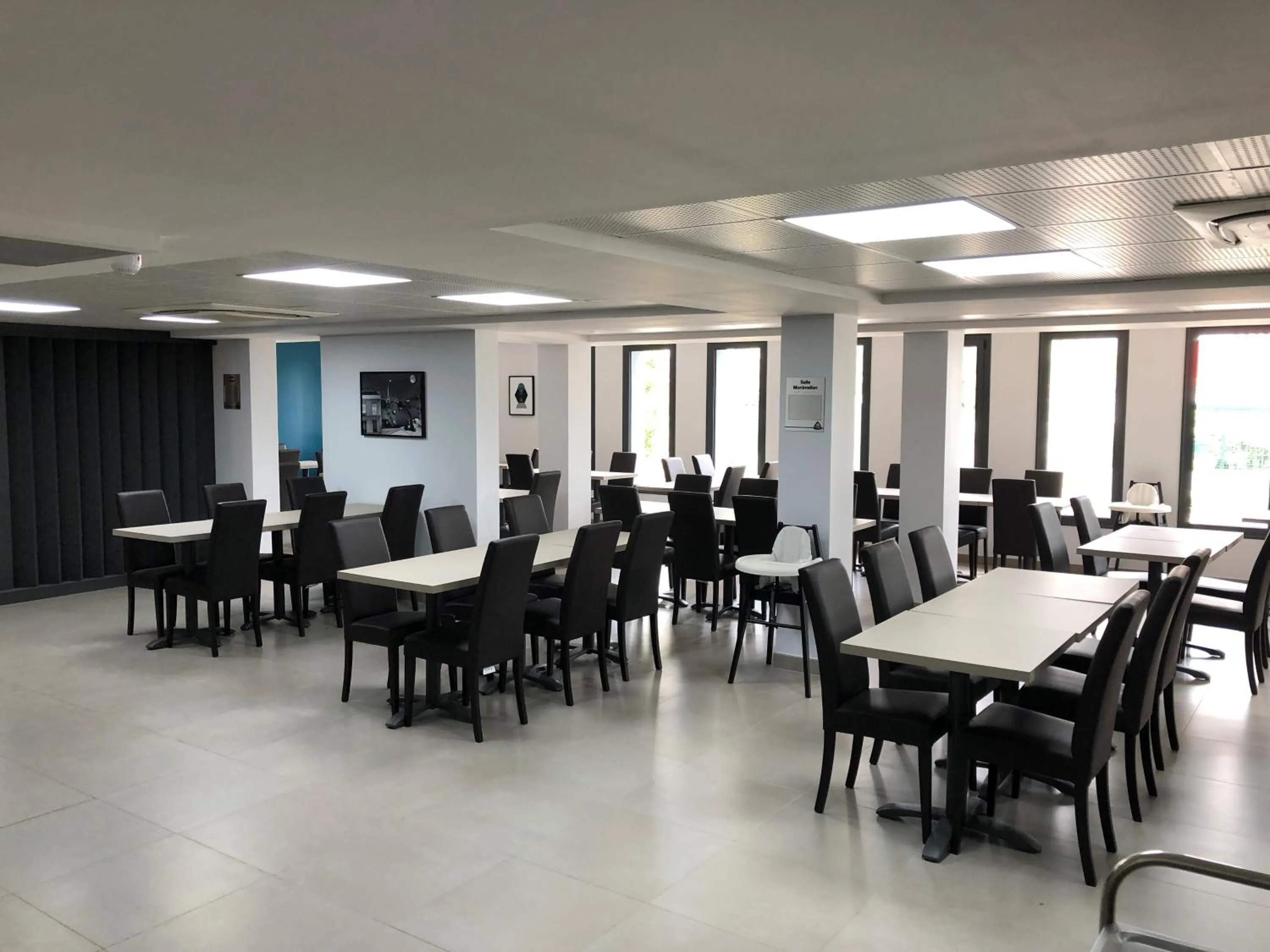 Restaurant/places to eat in Hôtel AKENA Aéroport Charles de Gaulle - Saint Witz