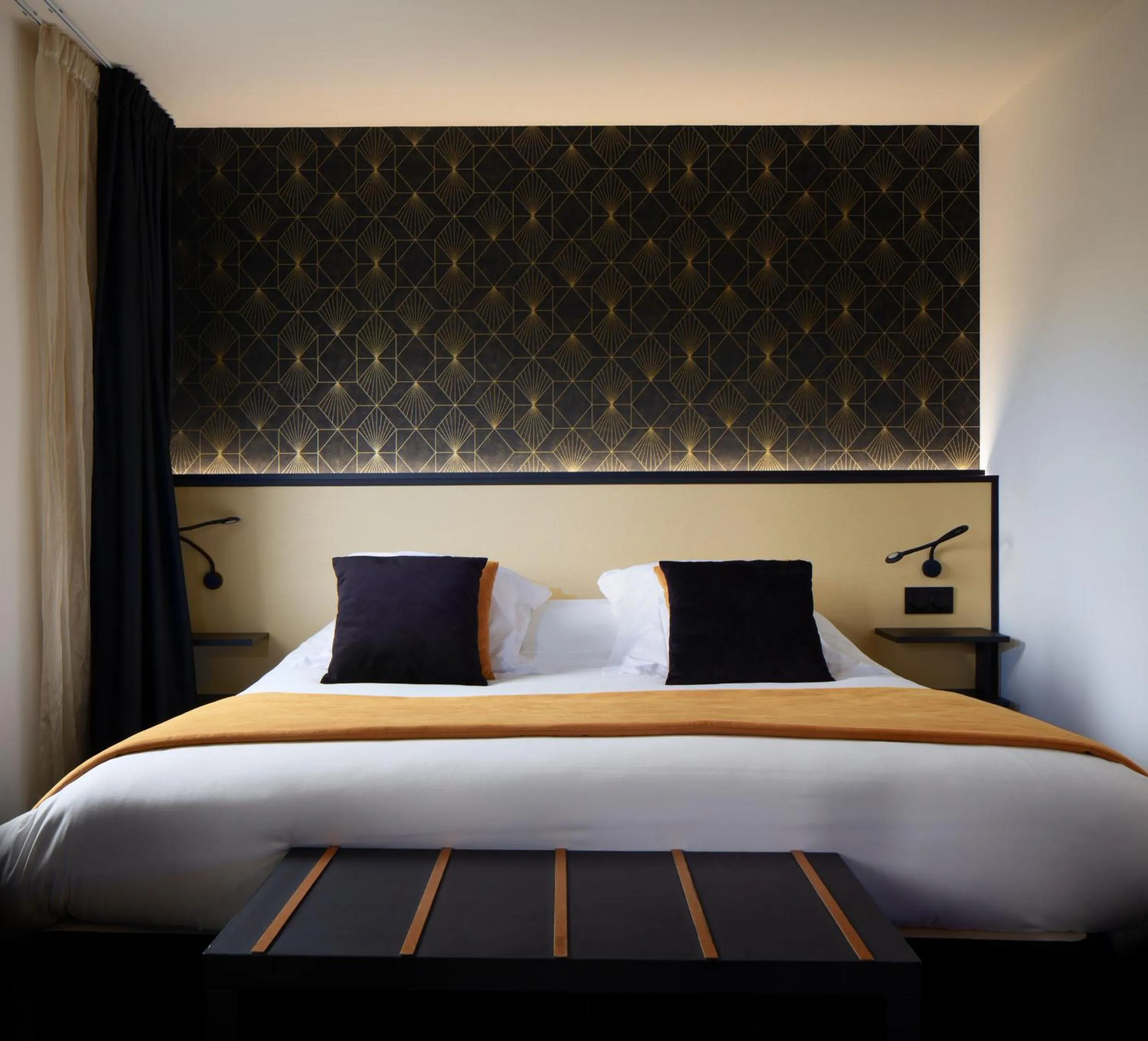 Bed in Hôtel & Résidence Octel